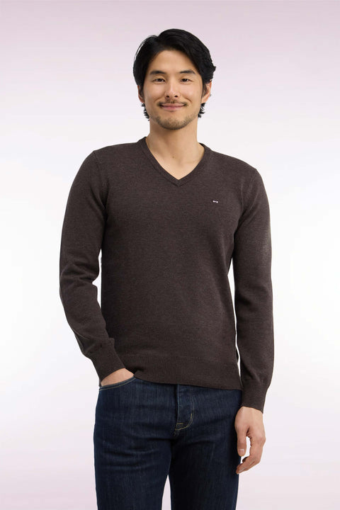 Pull col V en laine et coton marron coupe droite - Image 3