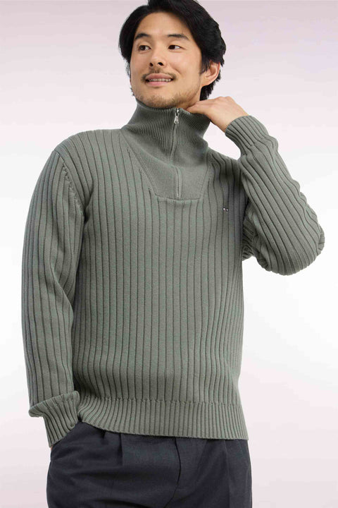 Straight cut ribbed olive green wool and cotton trucker neck sweater - Image 1