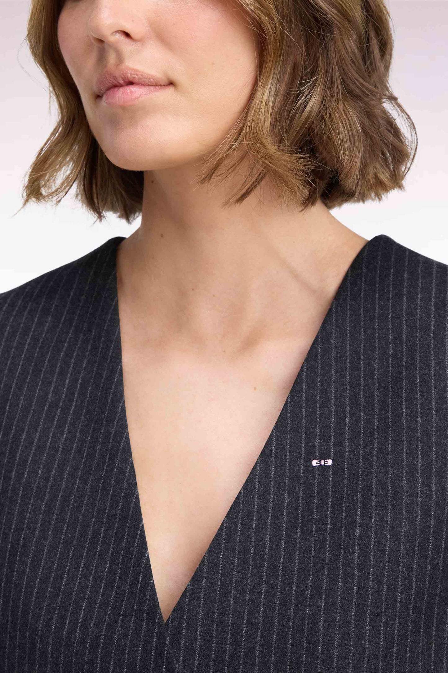Gilet de costume en laine stretch noir rayé