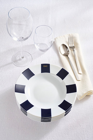 Set of 6 Limoges porcelain navy dessert plates - Image 2