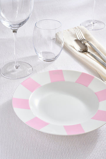 Lot de 6 assiettes à dessert roses en porcelaine de Limoges - Image 1