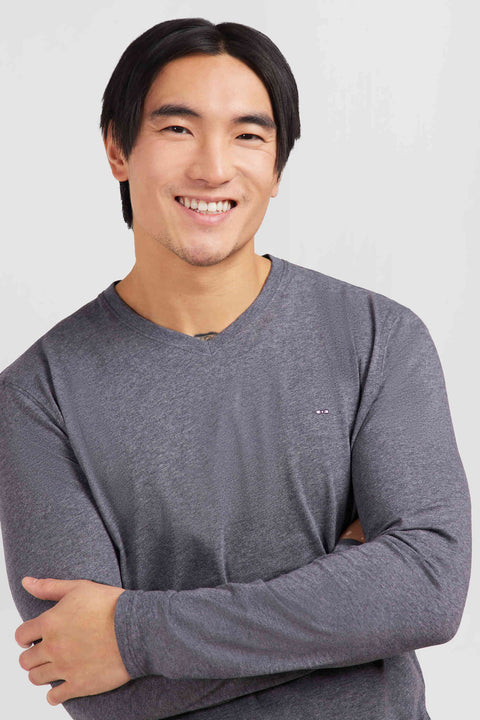 Long sleeved grey V neck t-shirt - Image 1