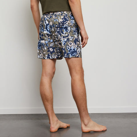 White swim shorts with exclusive floral print - Image 3