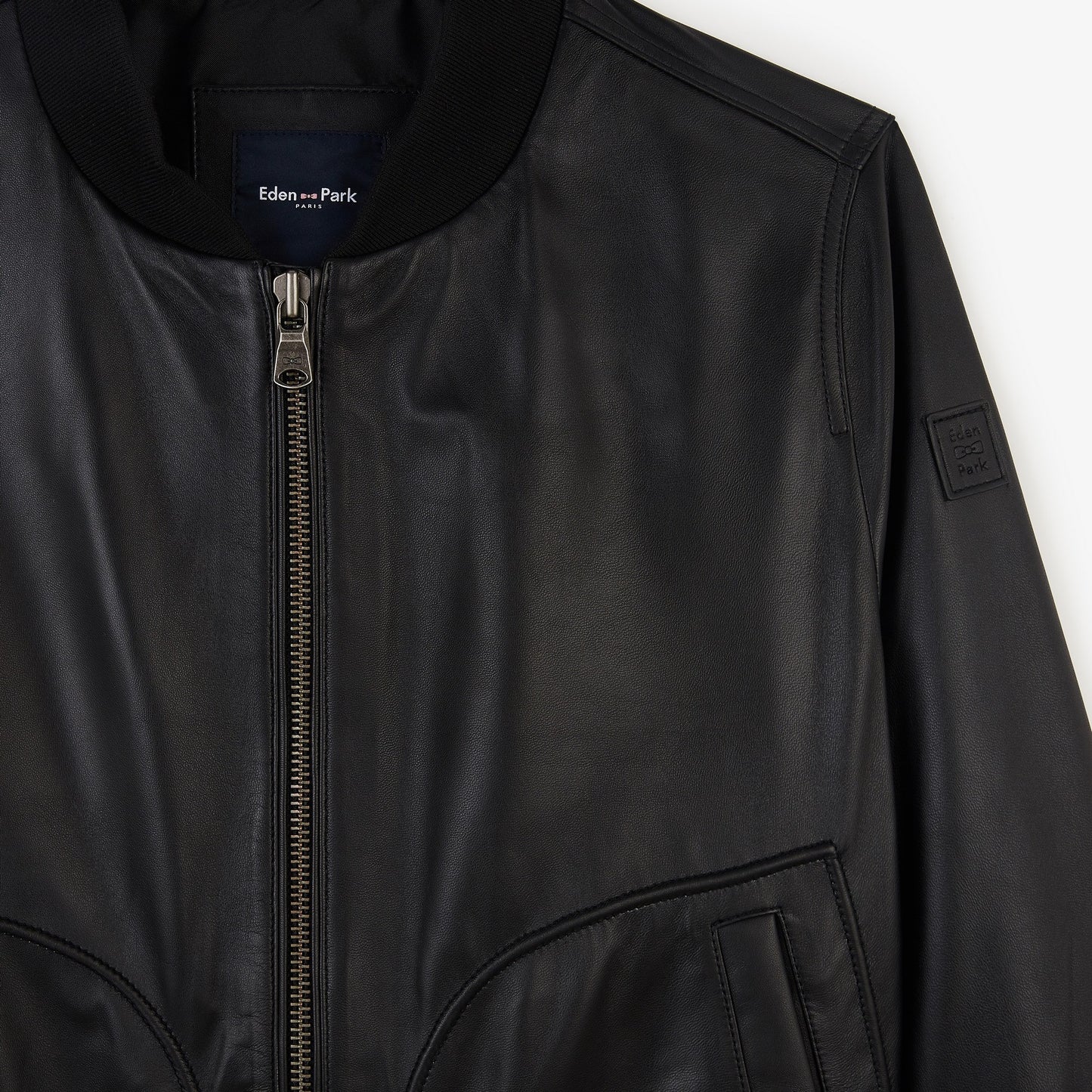Blouson zippé en cuir noir