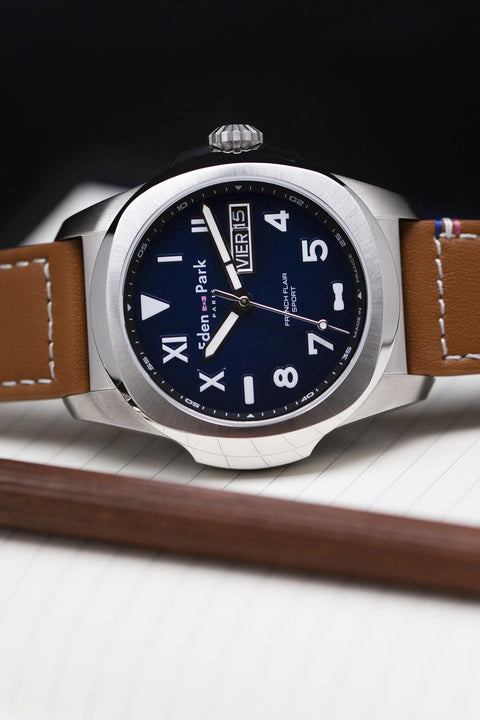 Brown leather quartz watch - Image 3