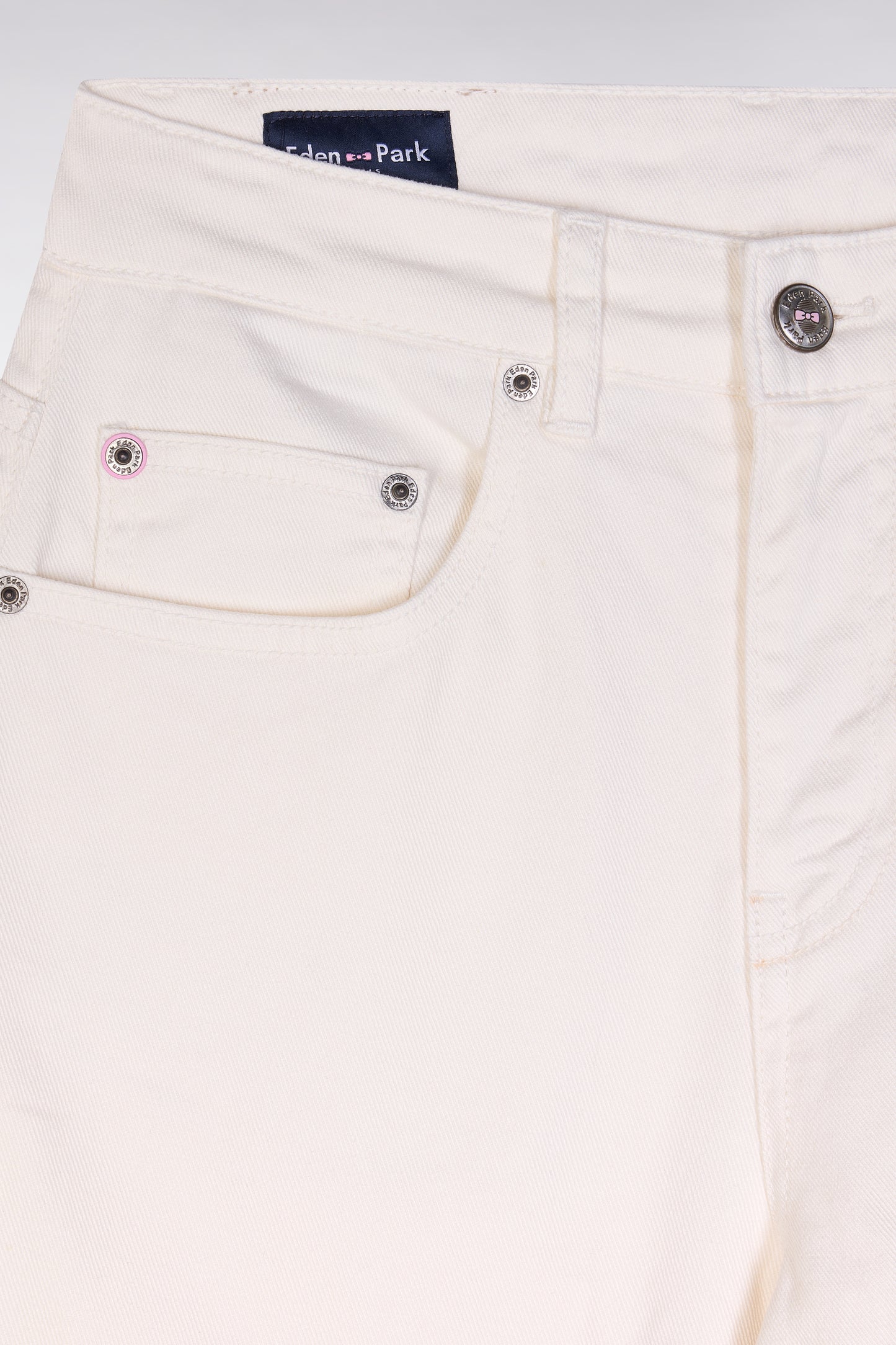 Comfort cut beige stretch denim 5-pocket jeans