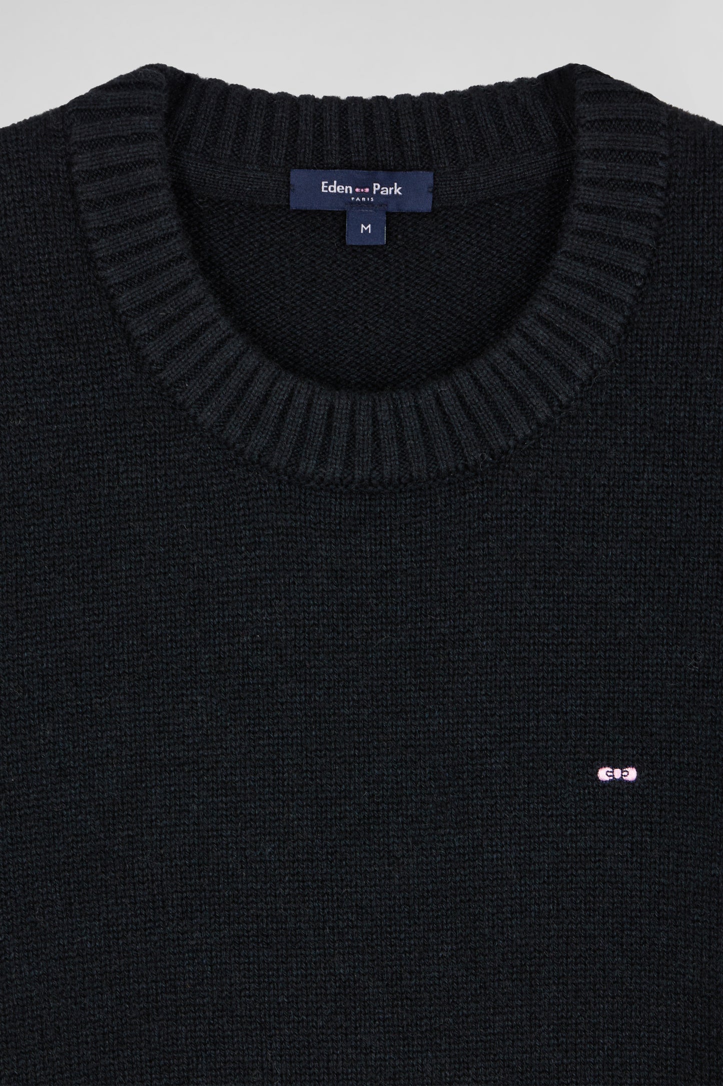 Regular sky black round-neck wool and cashmere jumper