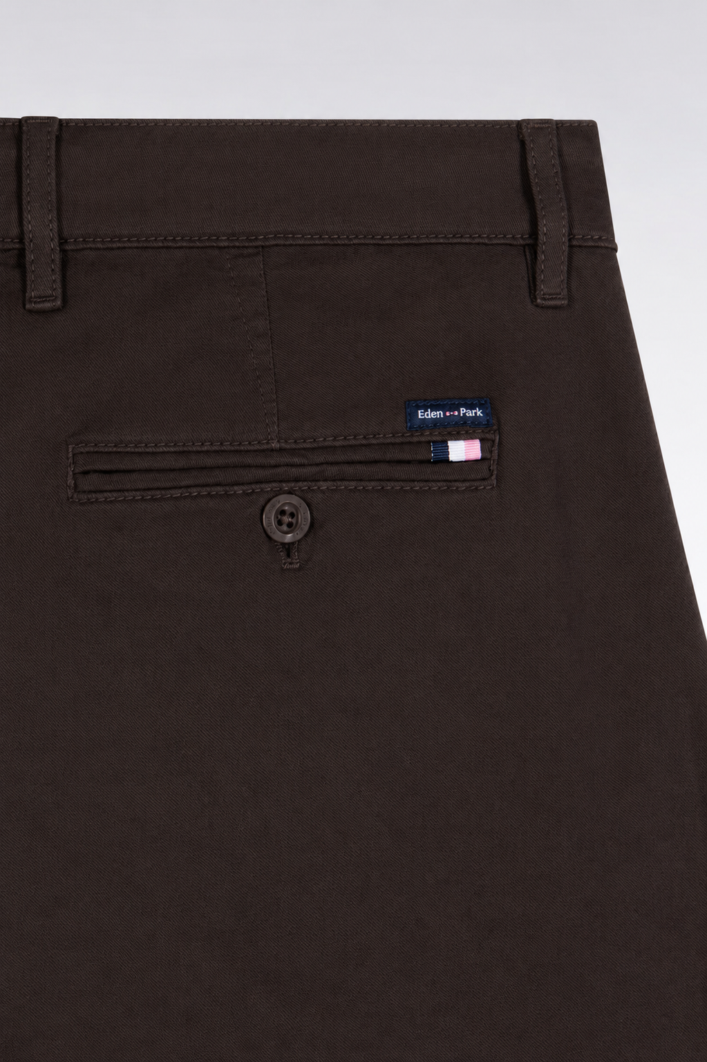 Pantalon chino sans plis en gabardine de coton stretch brun