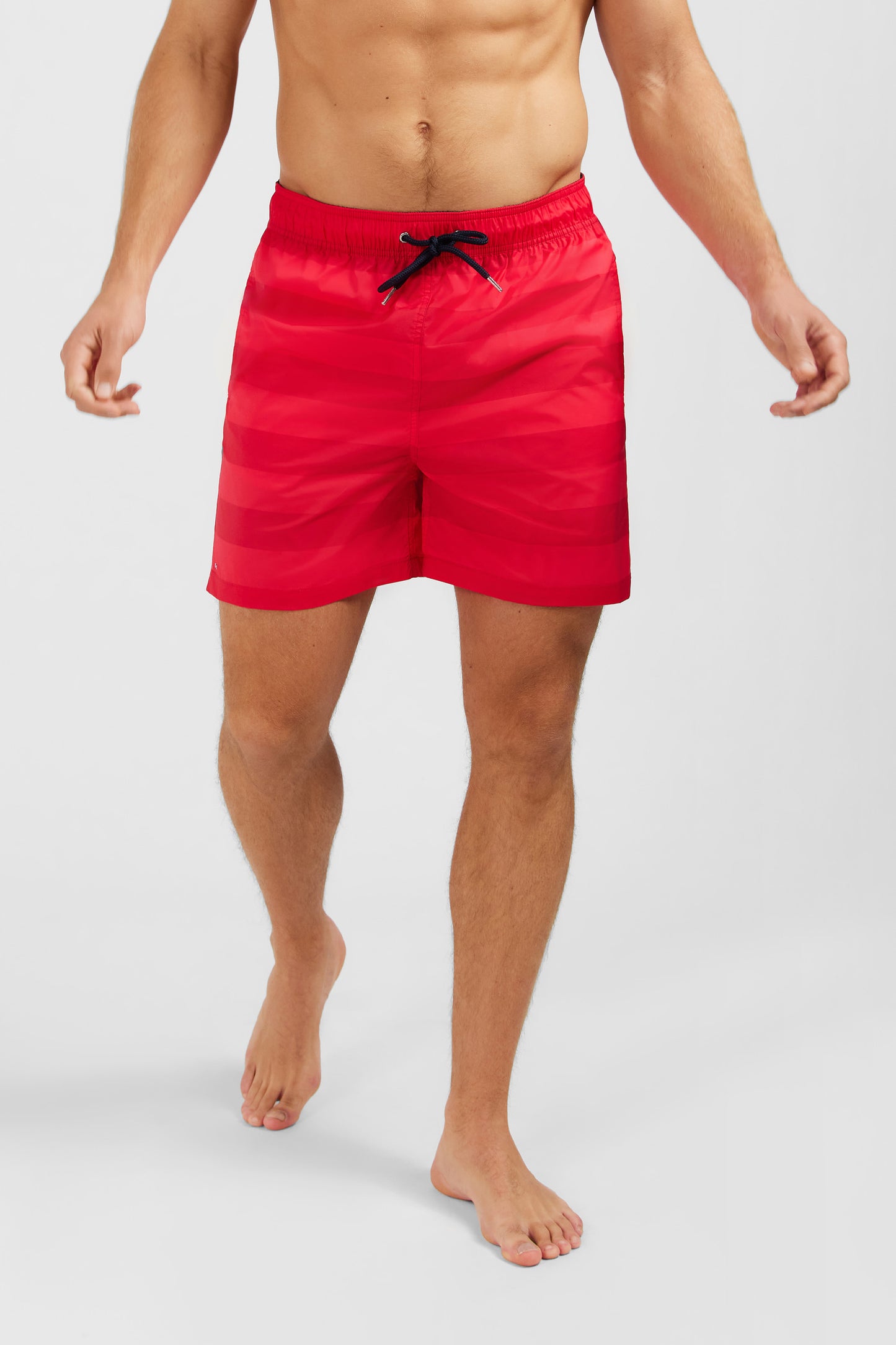 Short de bain à rayures rouge
