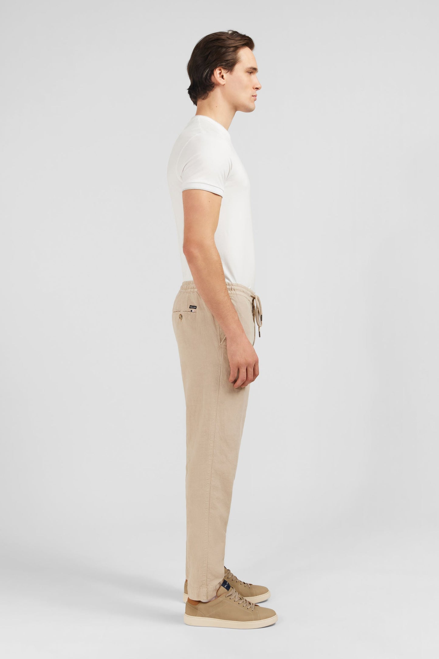Pantalon à taille élastiquée en lyocell mélangé beige - Image 4