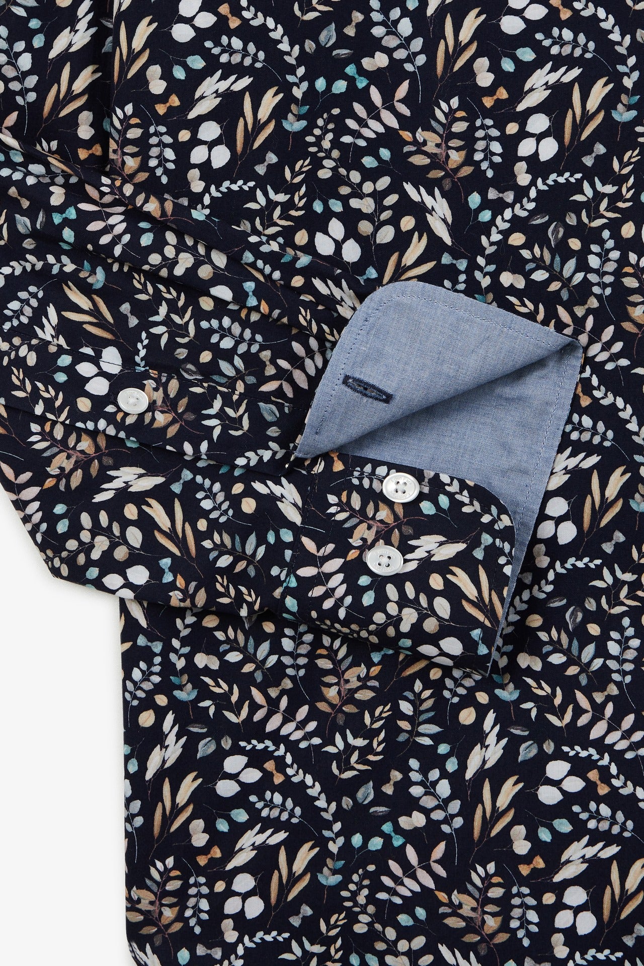 Dark blue poplin shirt with foliage print