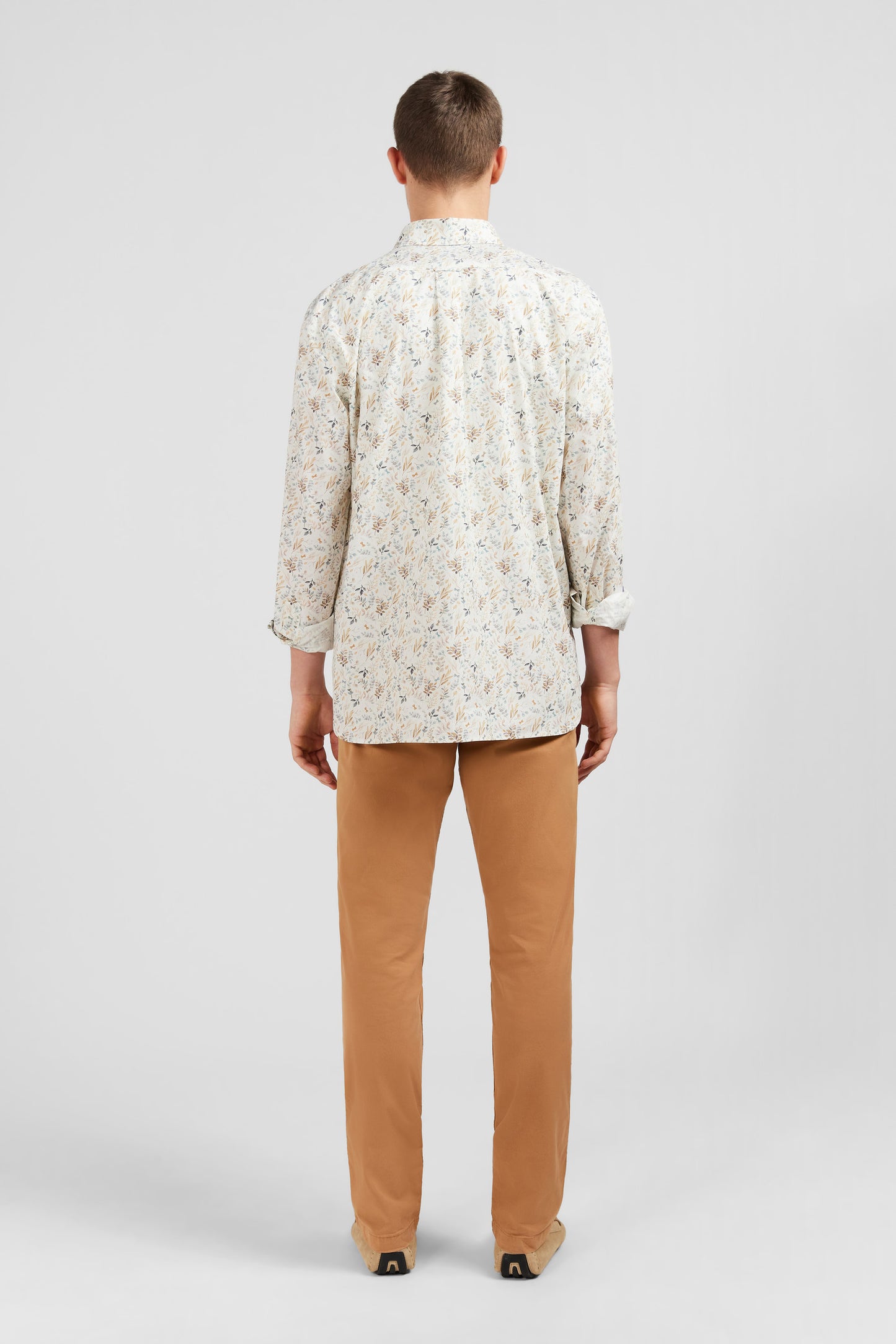 Ecru poplin shirt with foliage print