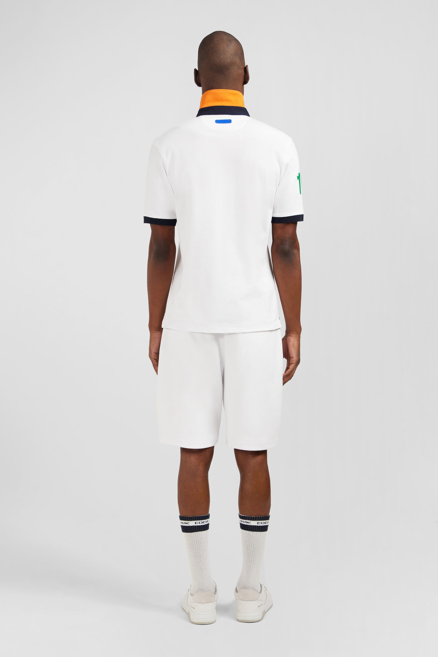 Maillot blanc à manches courtes
