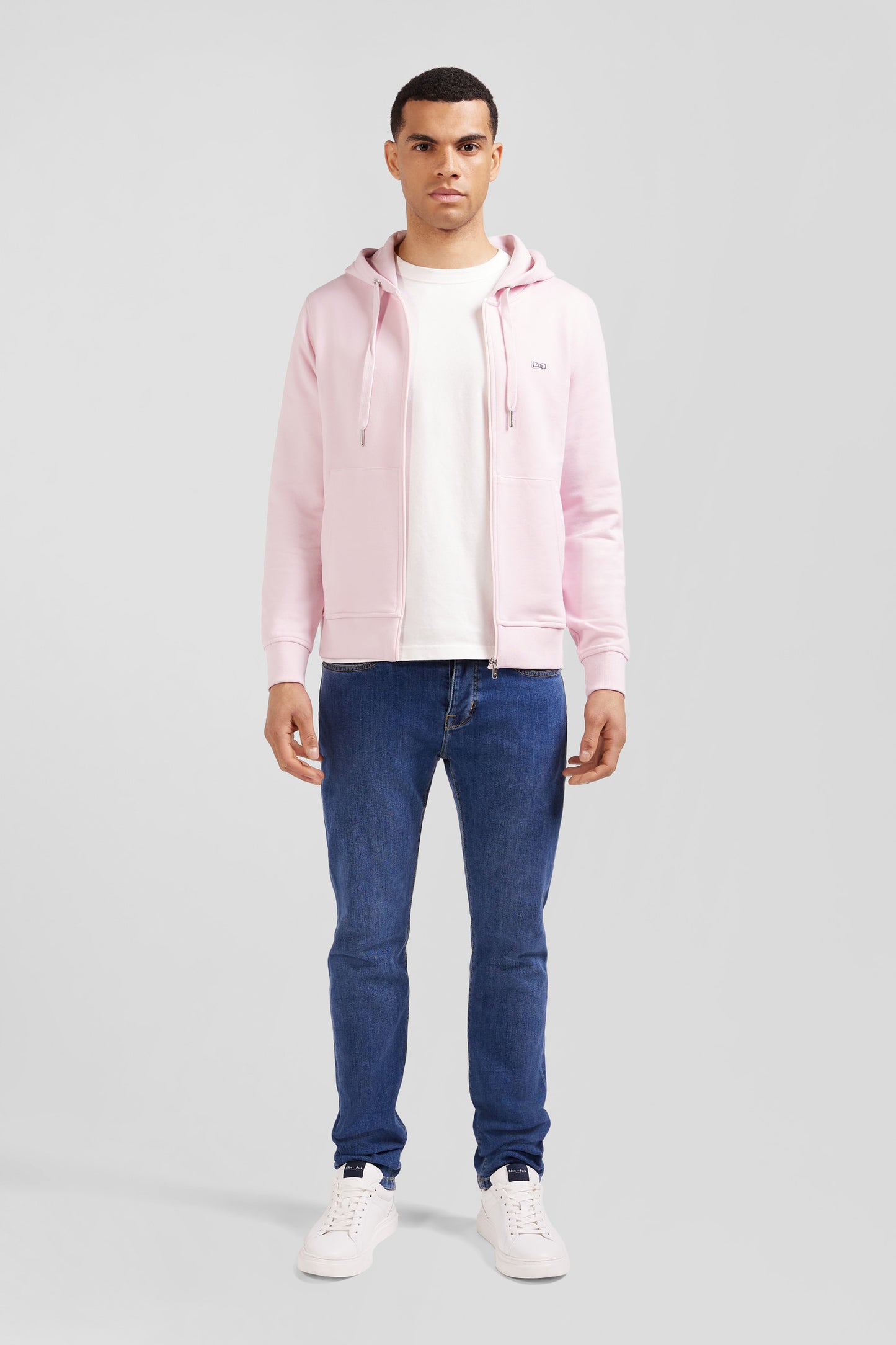 Sweatshirt à capuche en molleton rose emblème nœud papillon