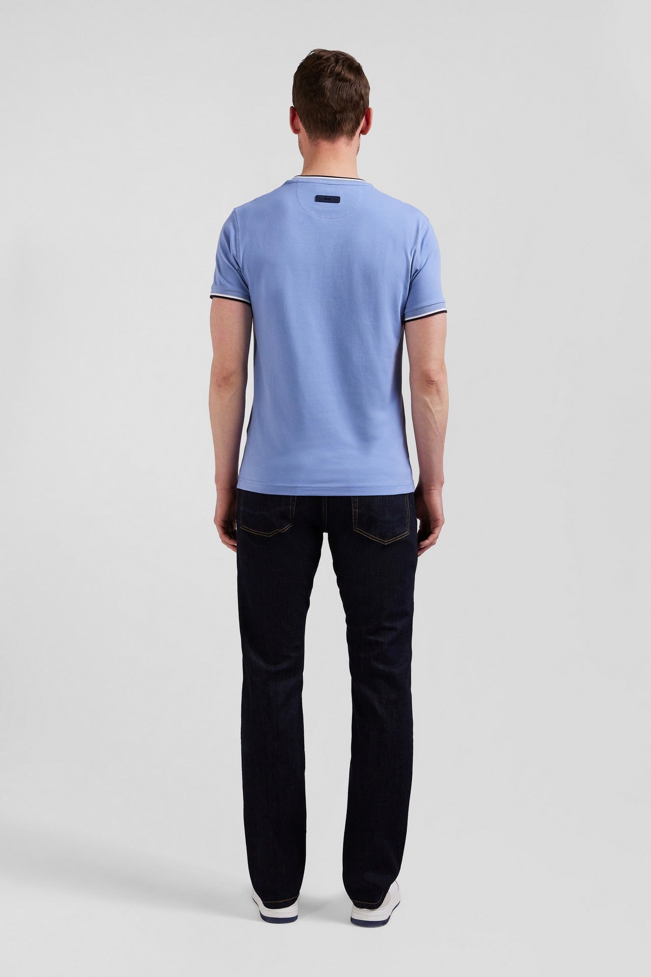 T-shirt bleu uni à manches courtes - Image 5