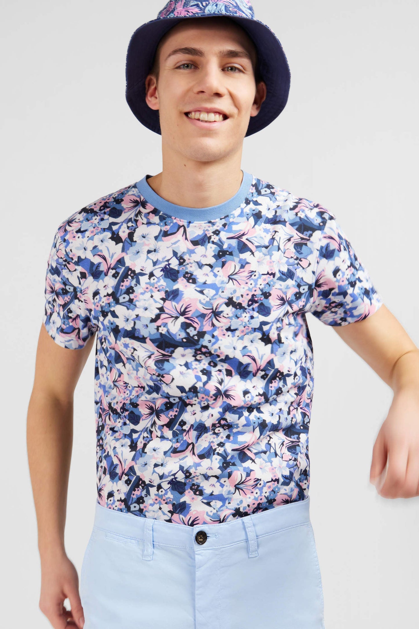 T-shirt bleu en coton piqué imprimé fleuri - Image 2
