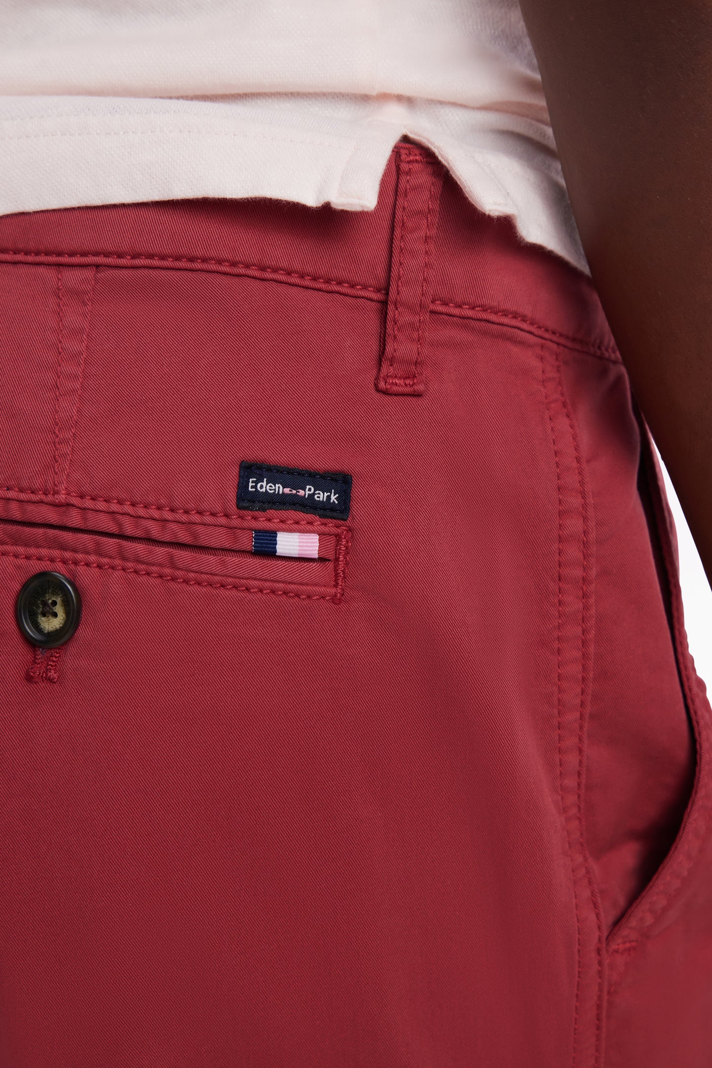 Red straight-cut stretch cotton chino Bermuda shorts