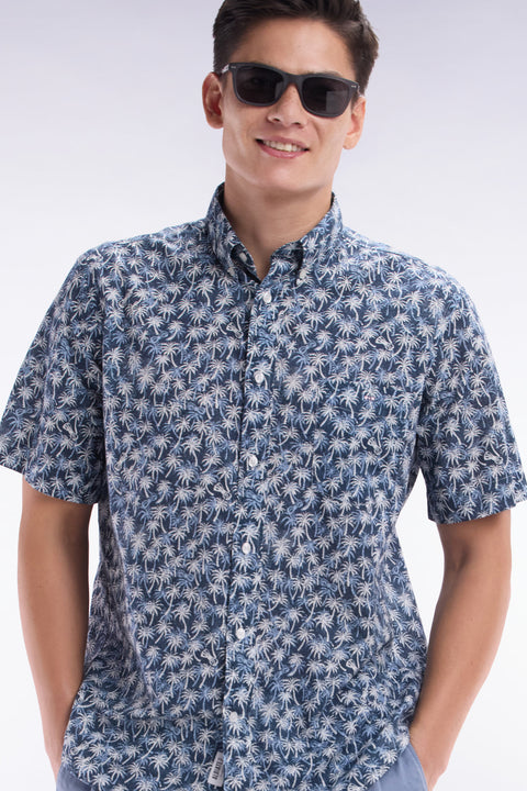 Chemise à manches courtes en coton marine à microimprimé palmiers coupe droite - Image 3
