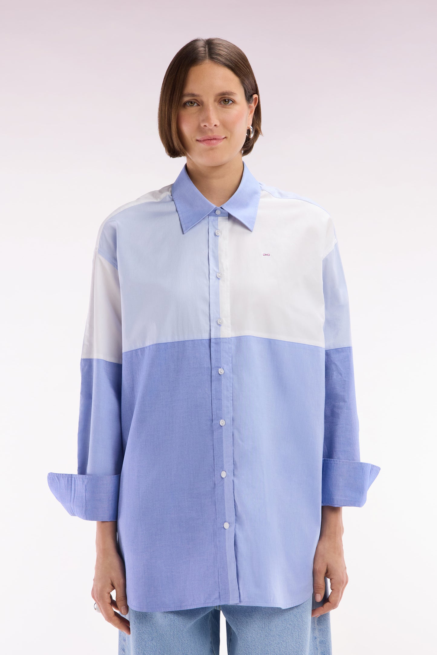 Oversized colorblock shirt in blue cotton poplin