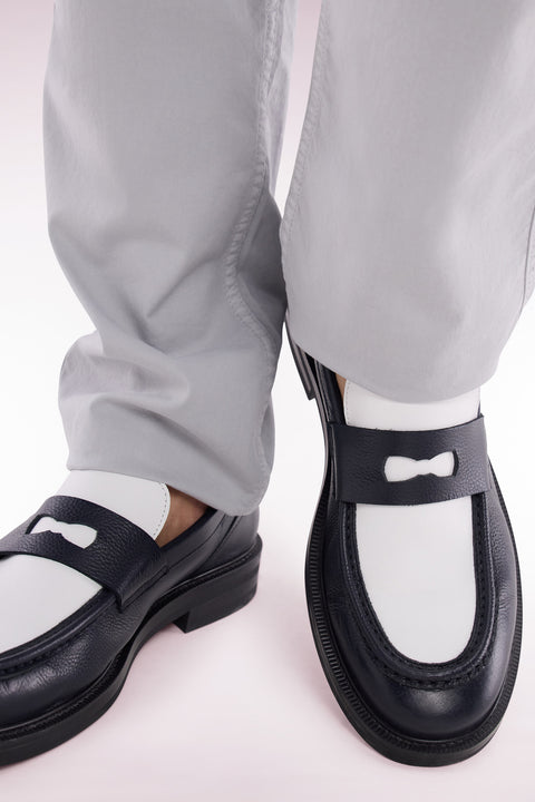 Two-tone black and white pebbled leather loafers - Image 2