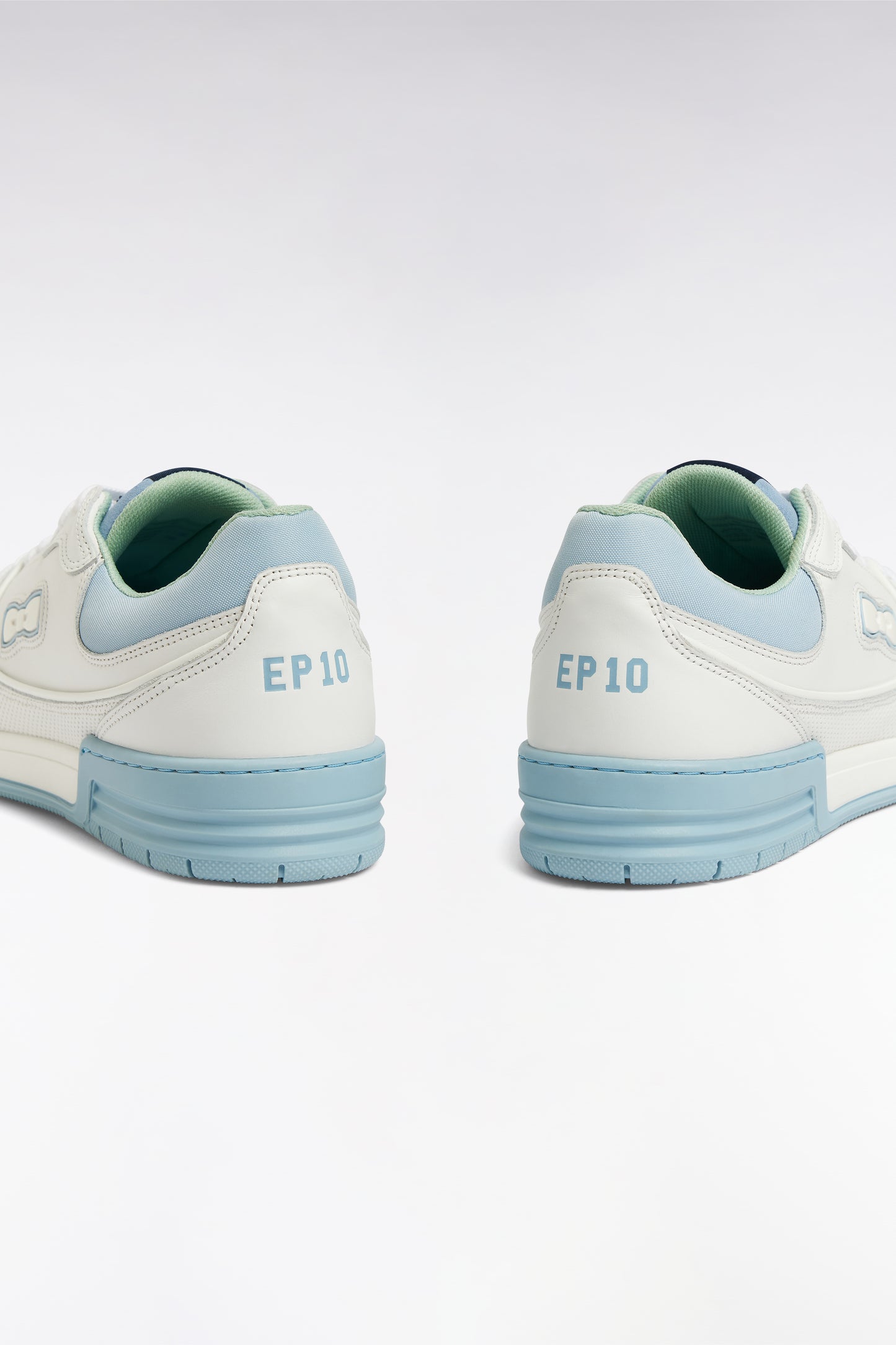 Sneakers EP10 en cuir blanches et vert d'eau