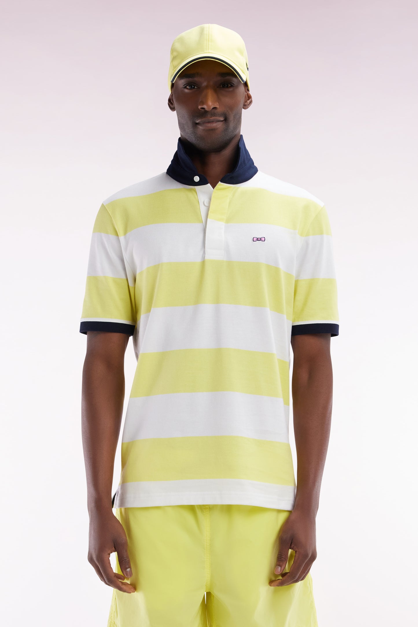 Straight short-sleeved rugby shirt in yellow and white striped Pima cotton