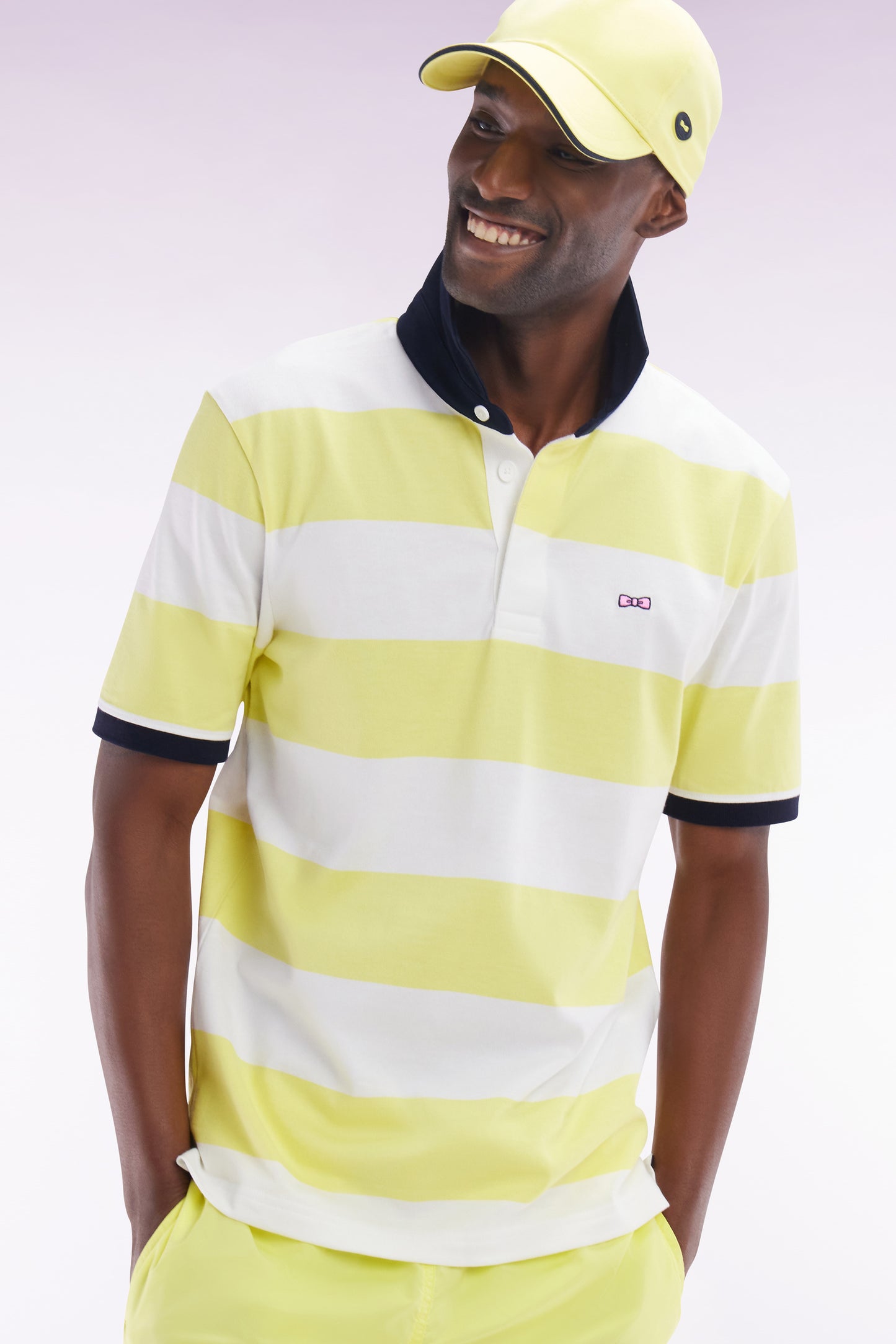 Straight short-sleeved rugby shirt in yellow and white striped Pima cotton