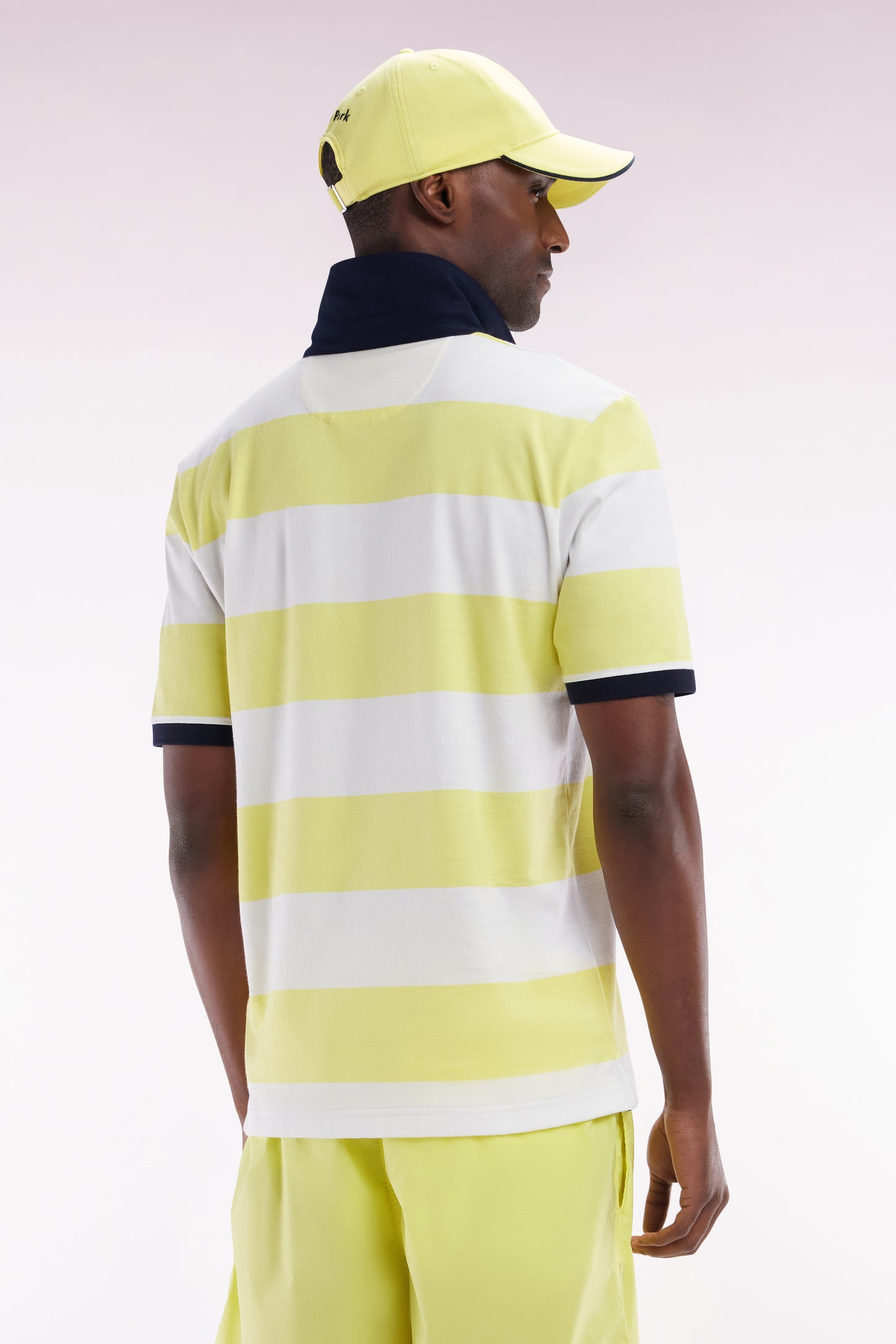 Straight short-sleeved rugby shirt in yellow and white striped Pima cotton