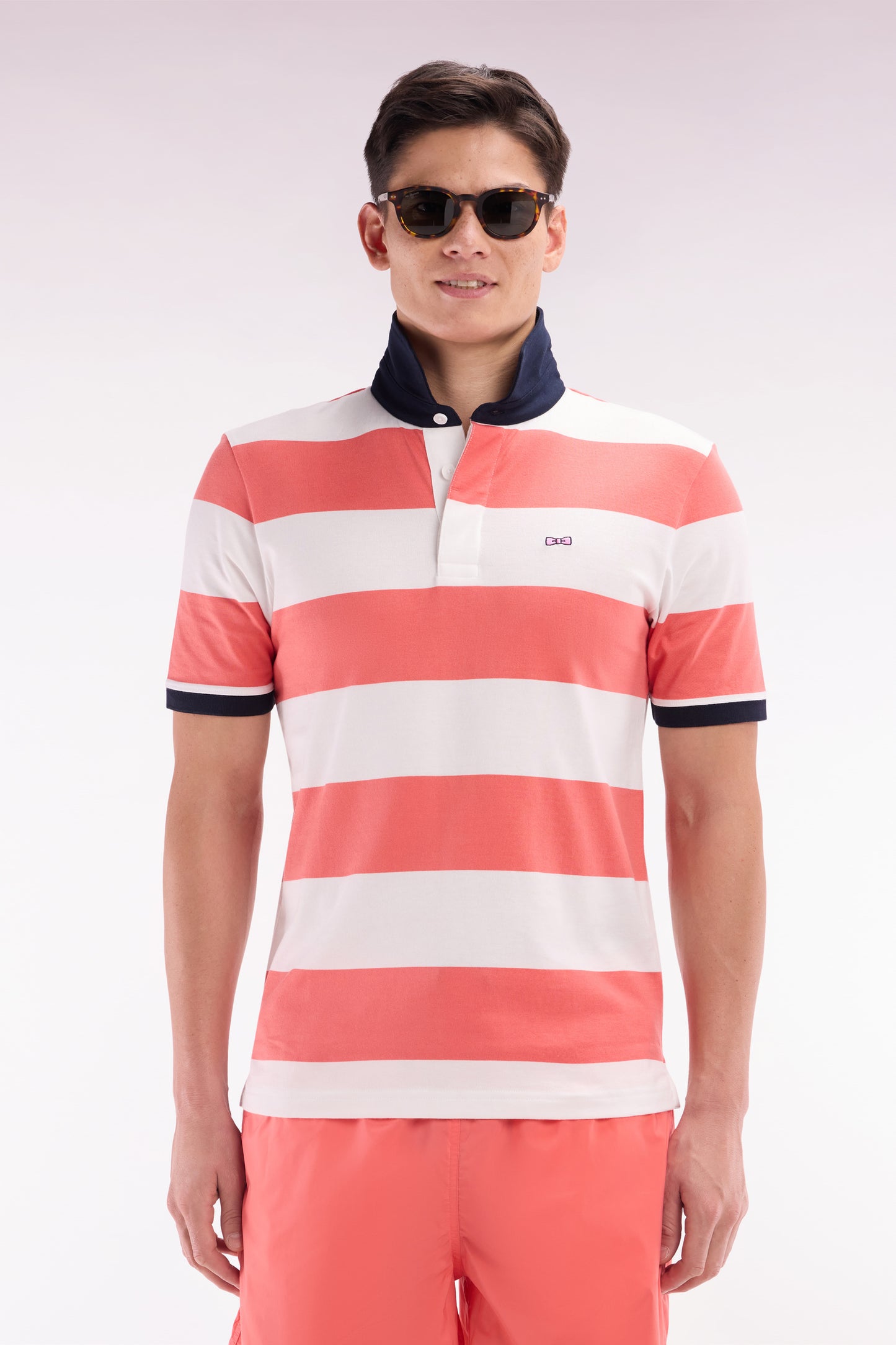 Straight short-sleeved rugby shirt in coral pink and white striped Pima cotton