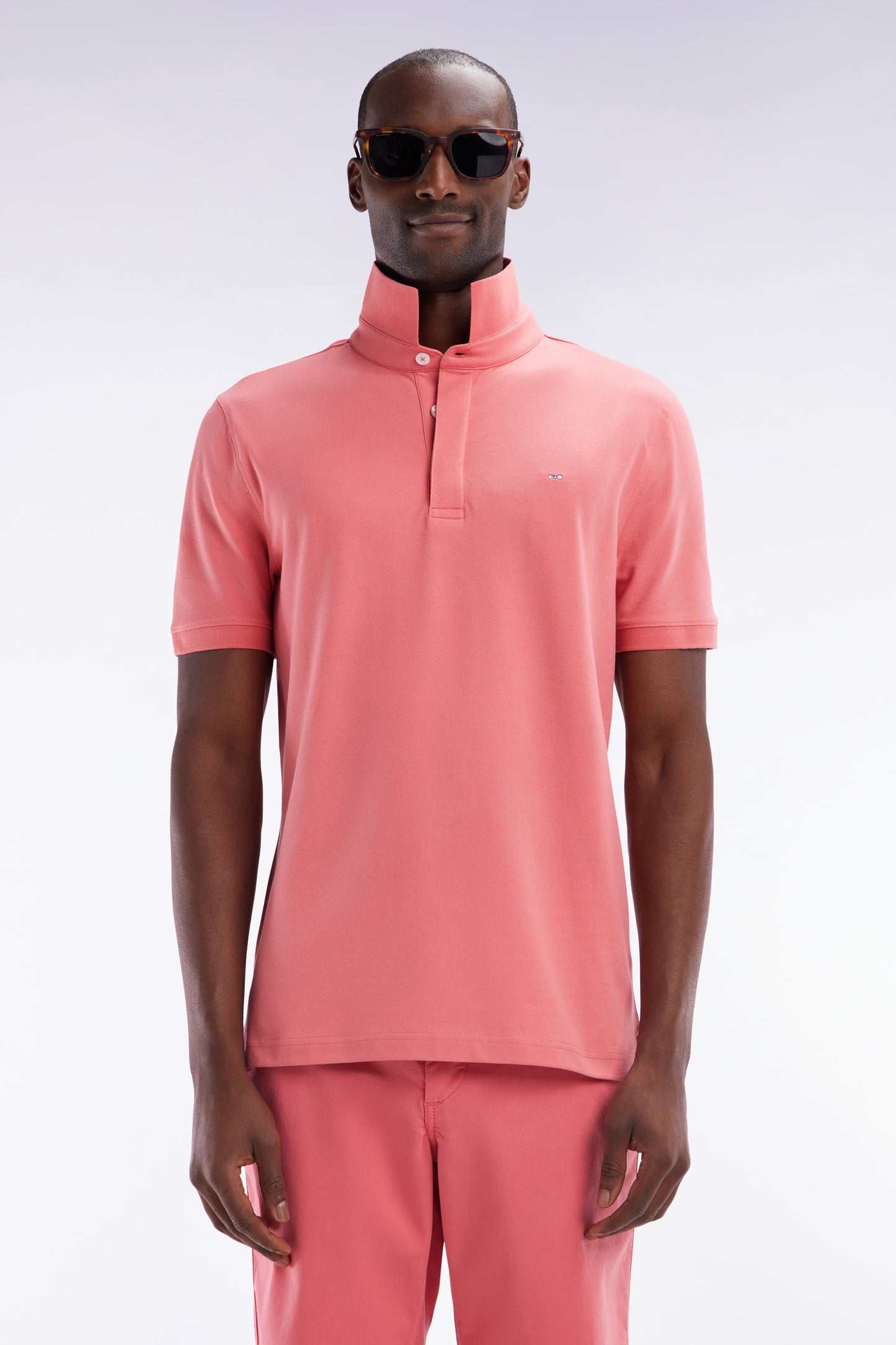 Polo à manches courtes en piqué coton stretch rose saumon coupe ajustée