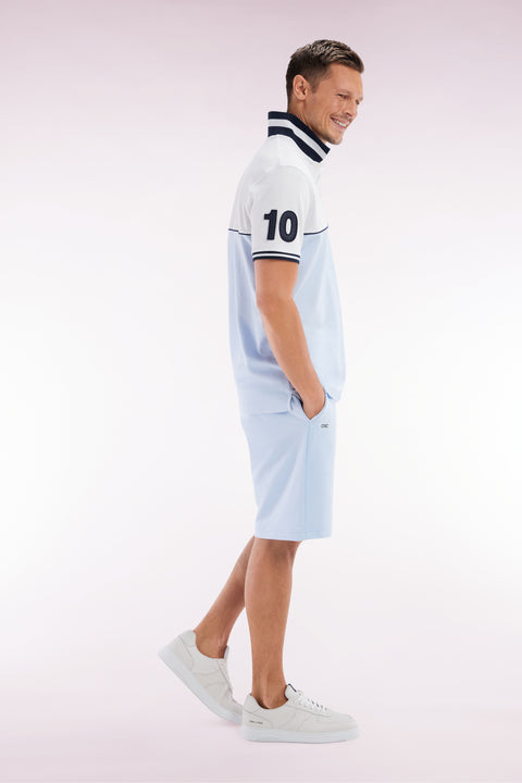 Relaxed-fit two-tone short-sleeved polo shirt in sky blue and white cotton - Image 2