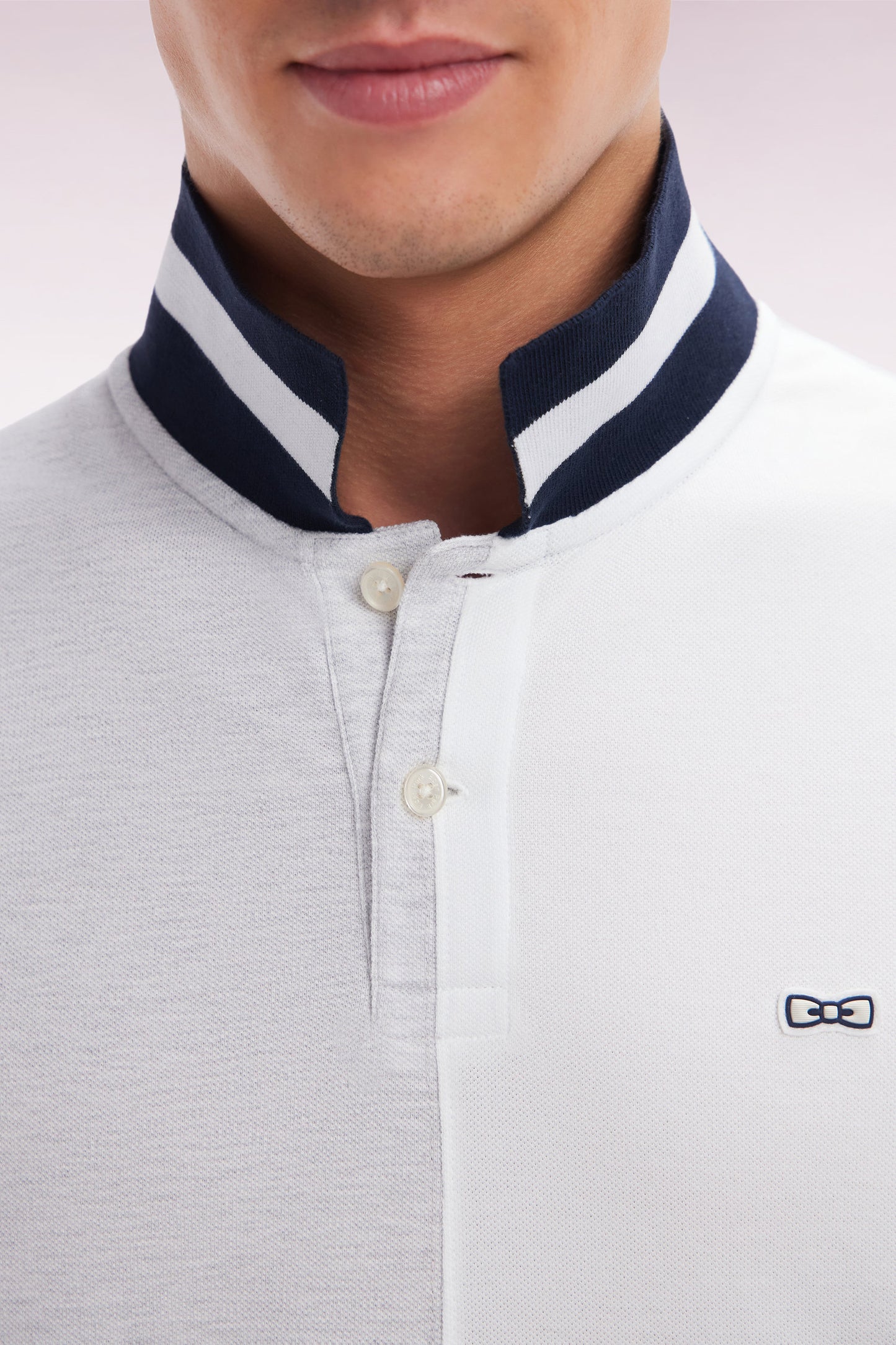 Polo à manches courtes en coton gris coupe décontractée