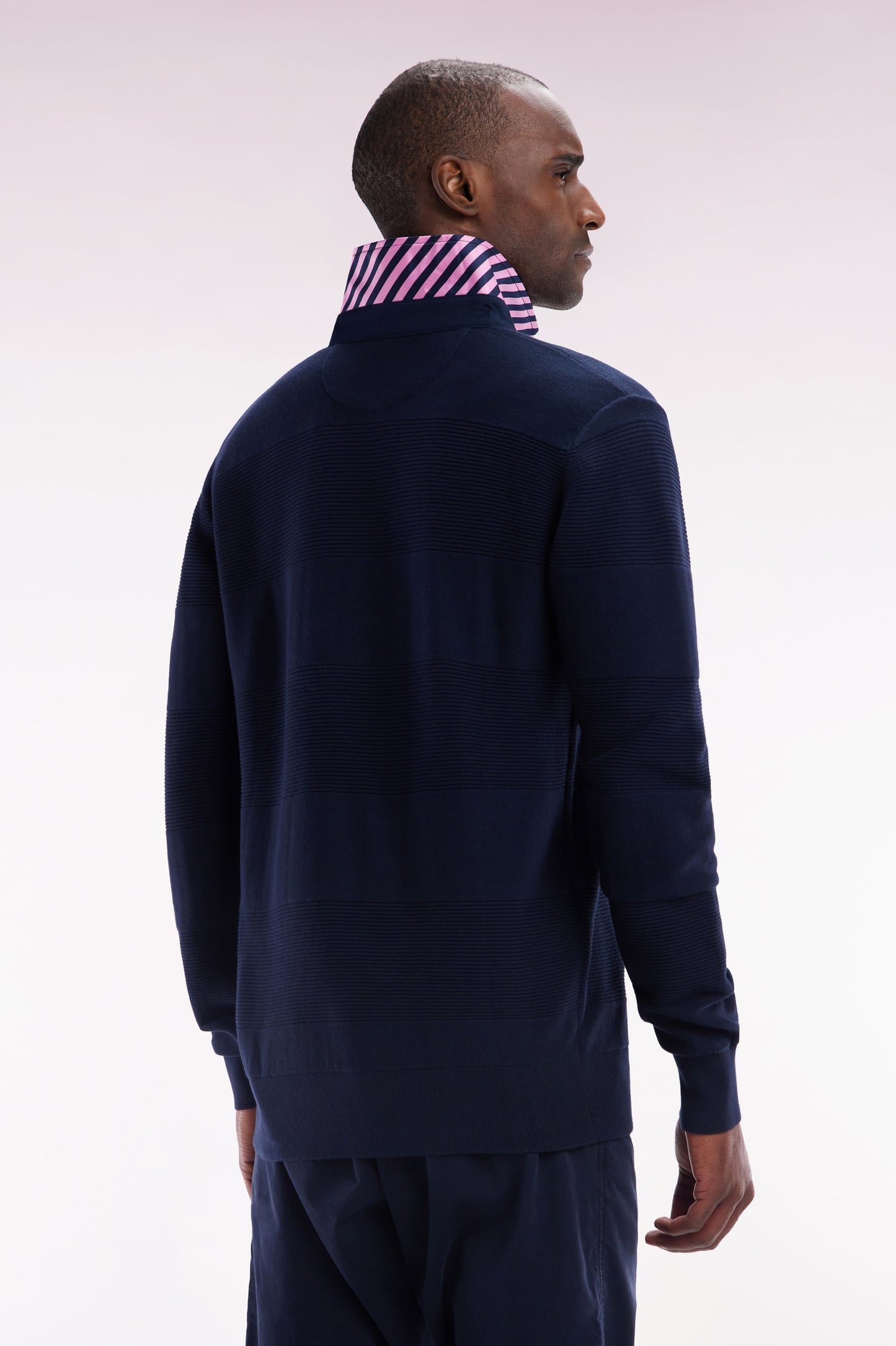 Straight-fit navy cotton jersey collar jumper with striped details