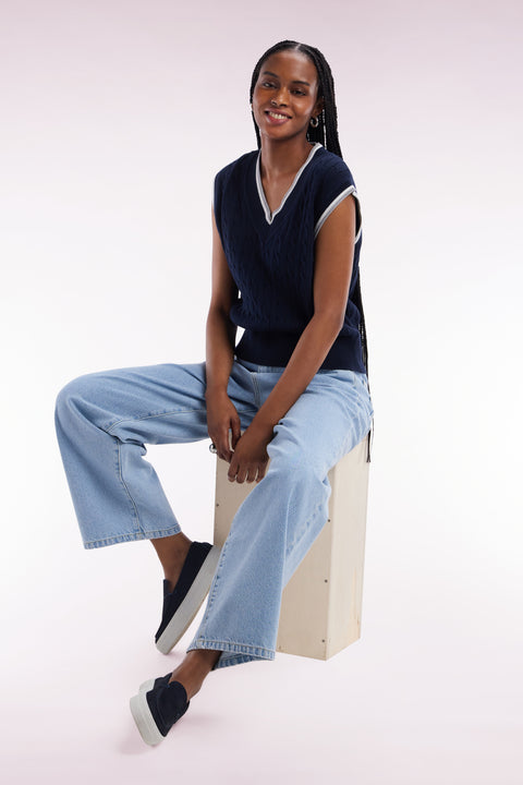 Relaxed-fit navy blue cable cotton sleeveless jumper - Image 1