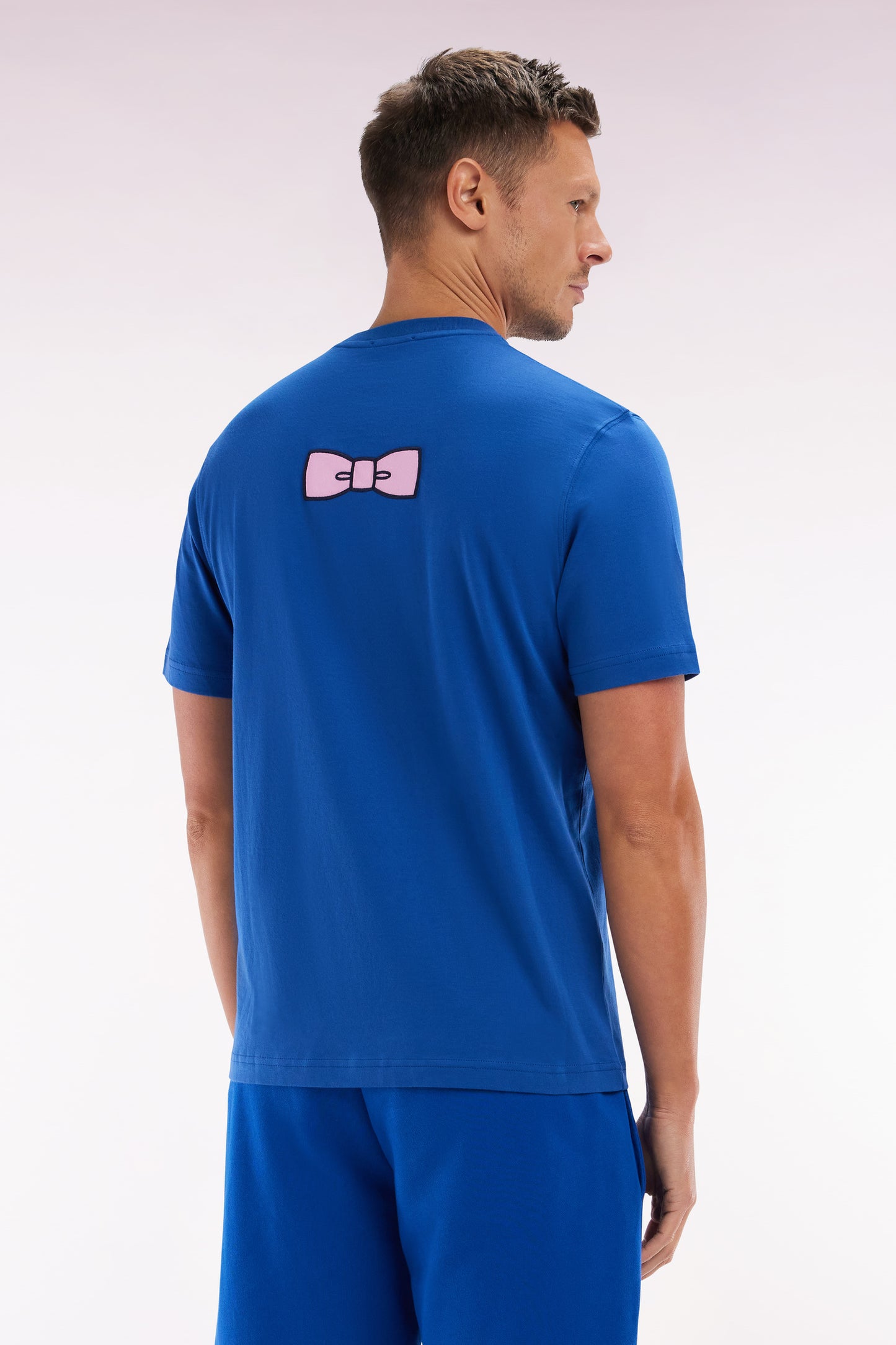 T-shirt en coton Pima bleu foncé broderie dos coupe droite