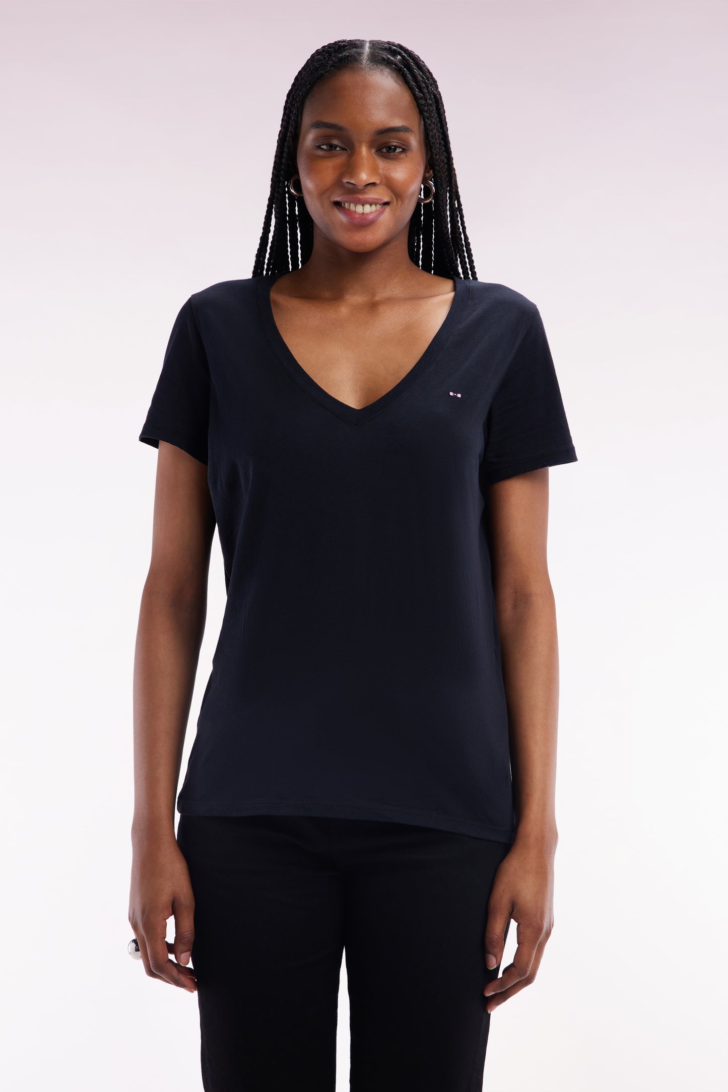 T-shirt à col V en jersey de coton Pima léger noir coupe droite