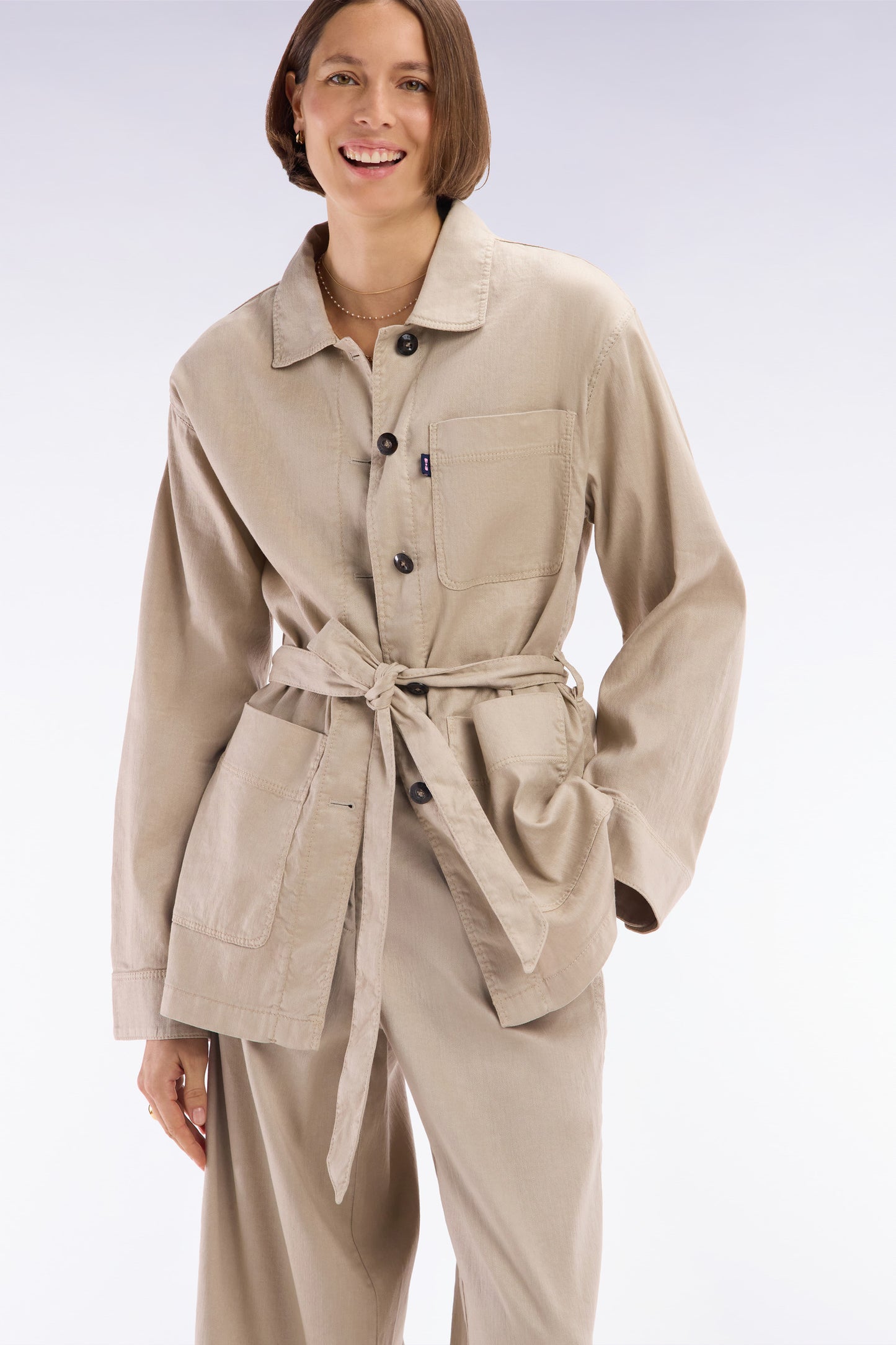 Oversized belted beige overshirt in linen and stretch cotton