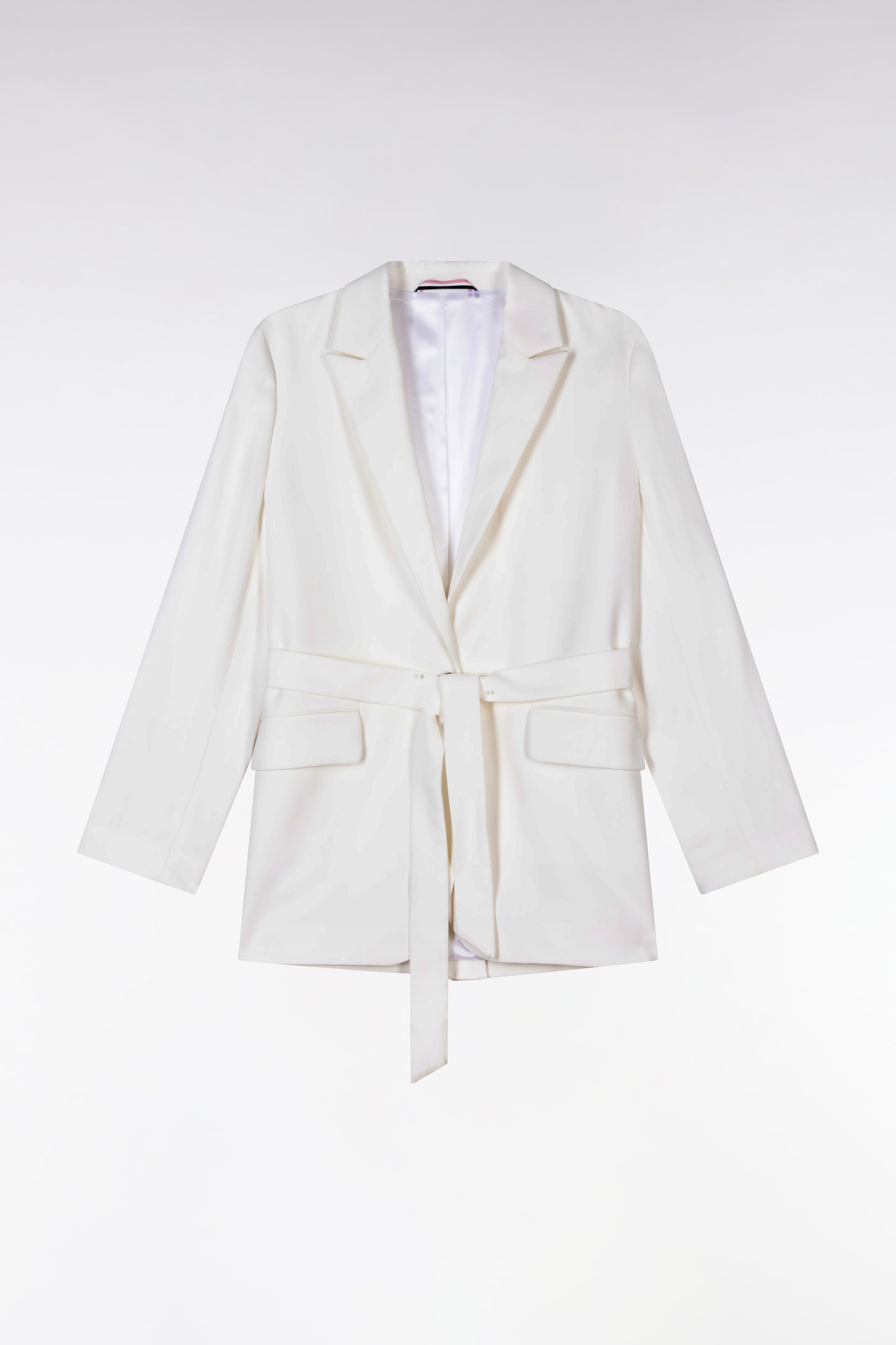 Flowing ecru jacket with belt