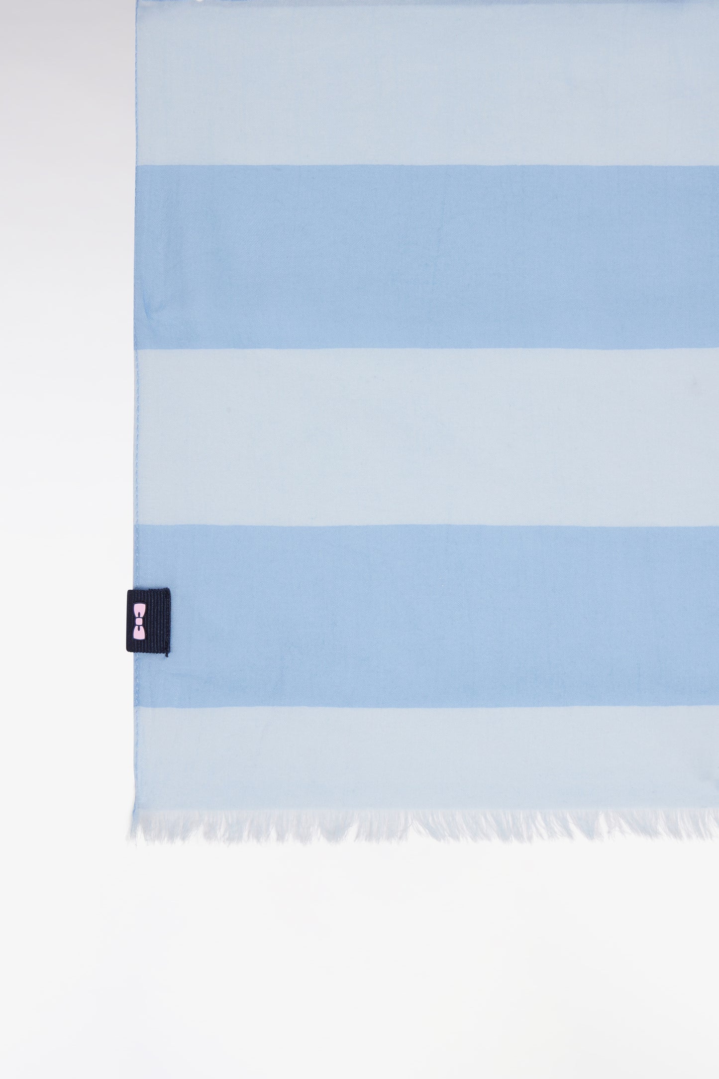 Écharpe en coton et modal à rayures ciel