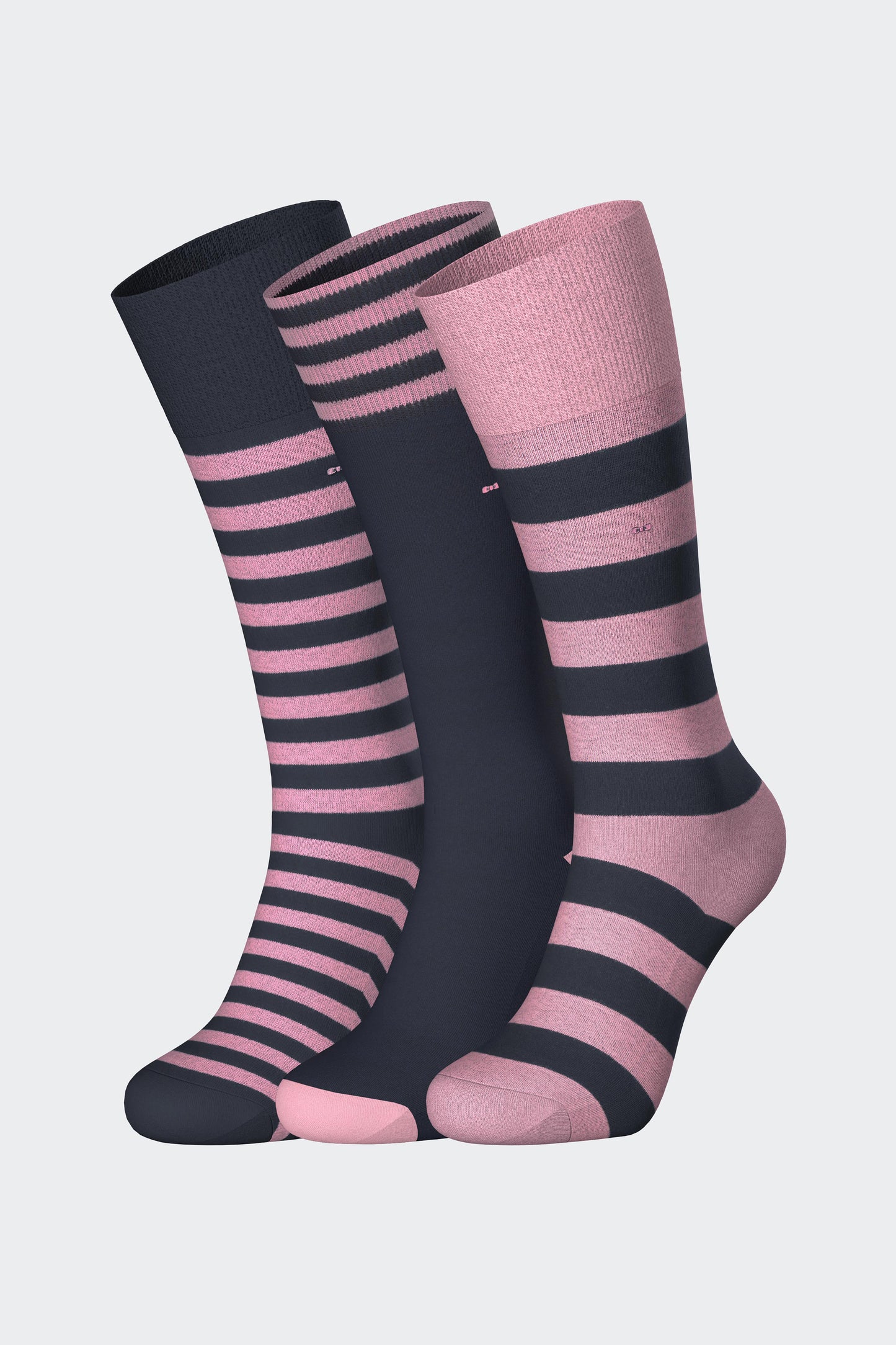 Lot de trois paires de chaussettes en coton rayé rose