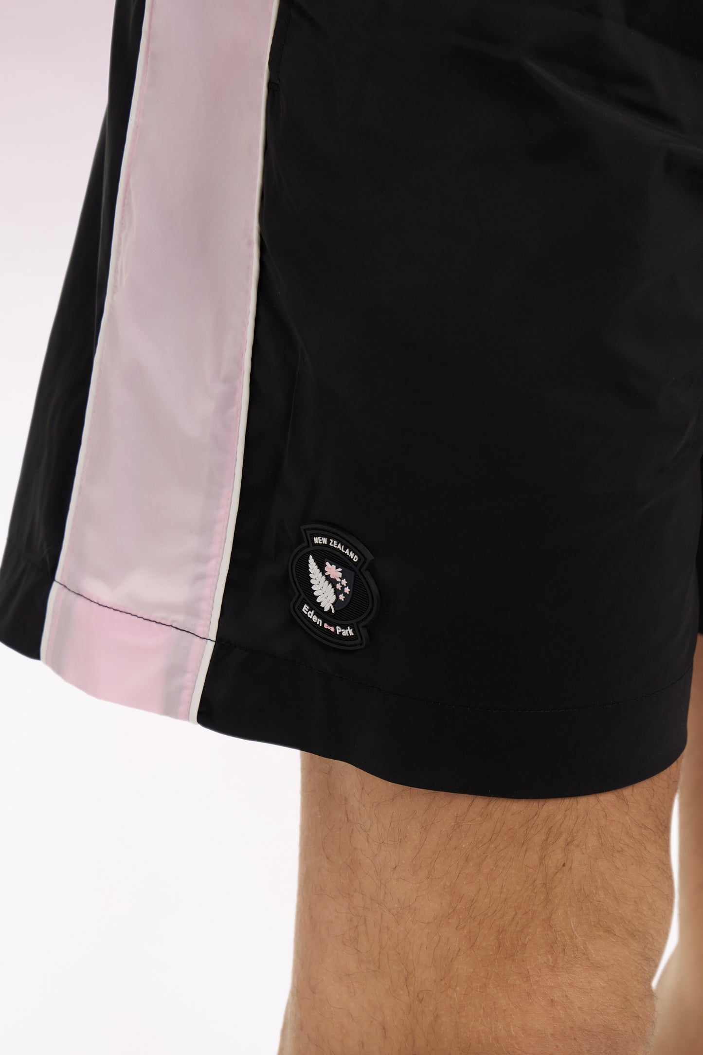 Maillot de bain Nouvelle Zélande noir et rose