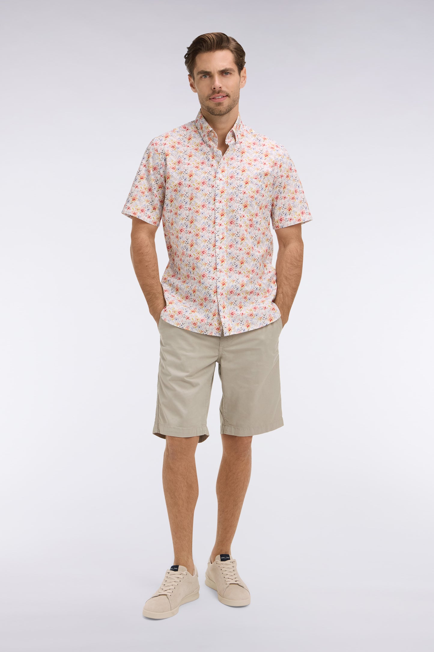 Bermuda chino en gabardine stretch gris clair