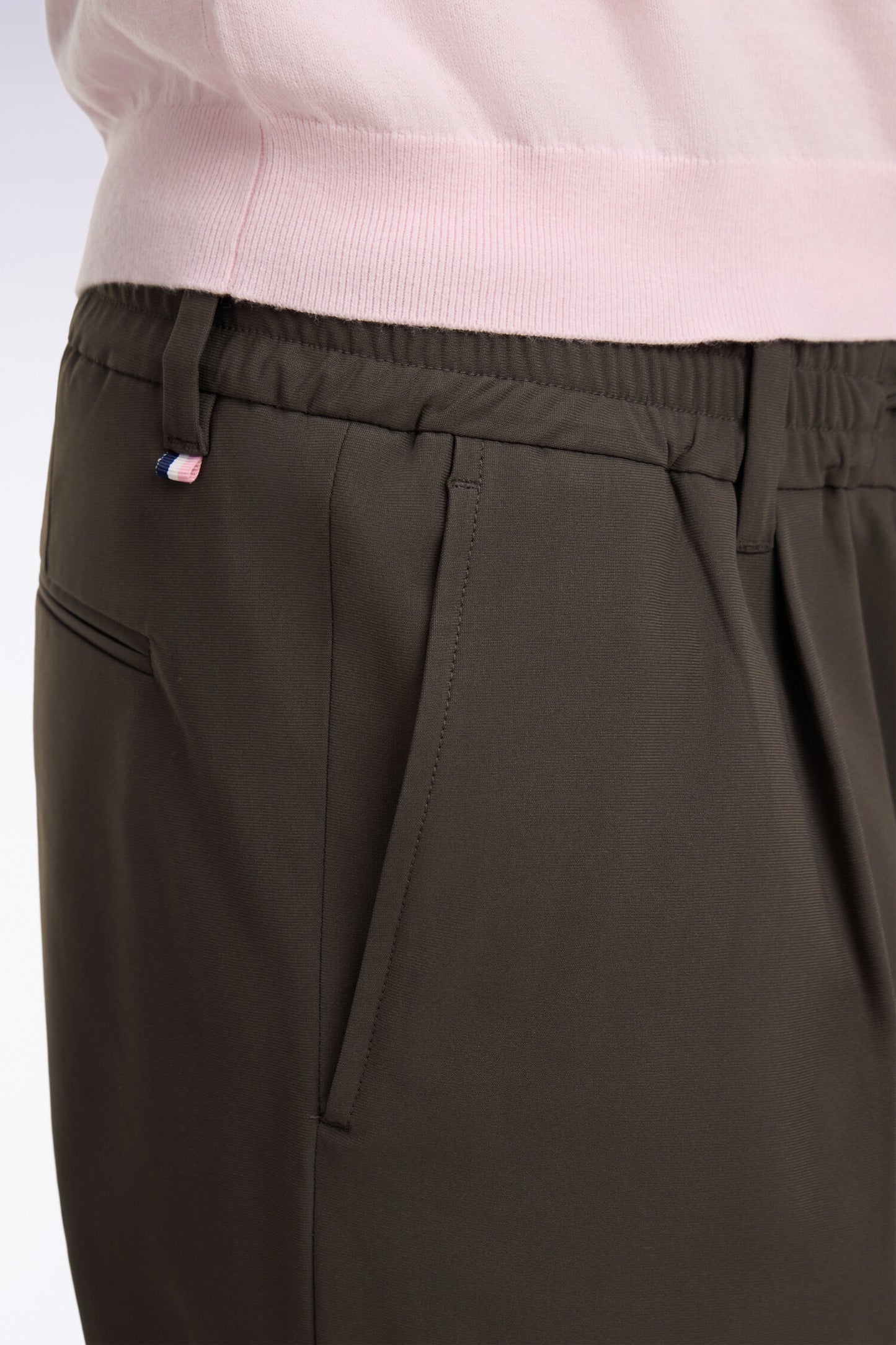 Pantalon taille élastiquée en tissu technique gris coupe Modern