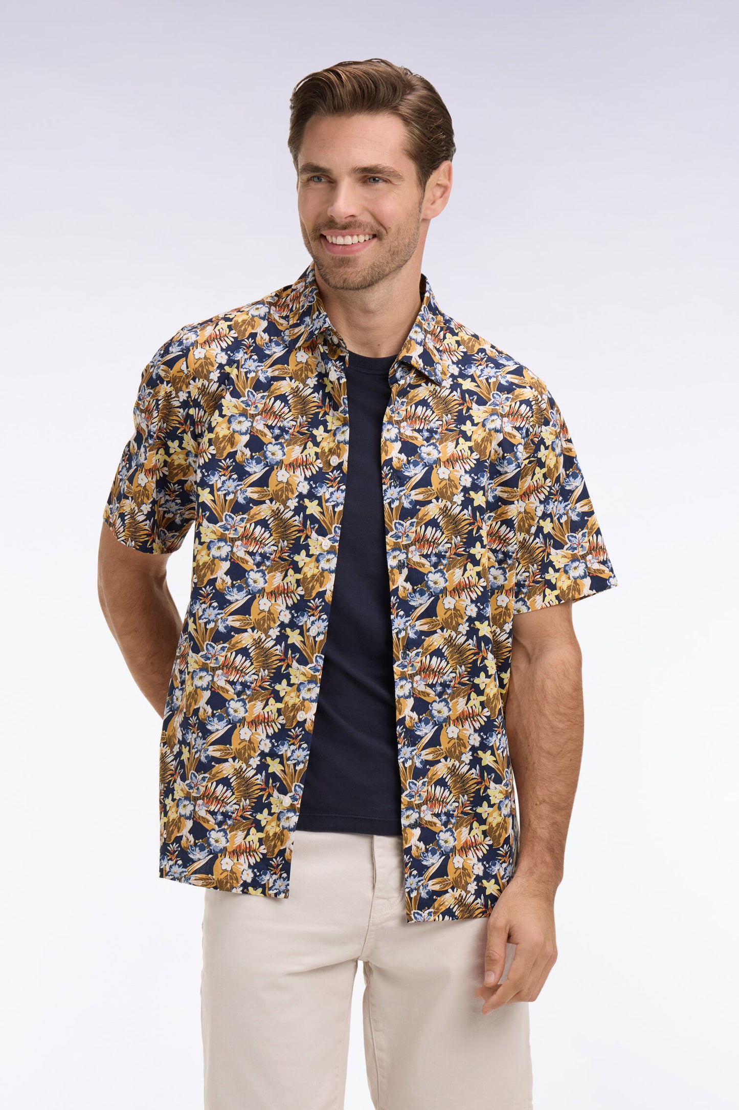 Chemise à manches courtes en popeline de coton à motif floral jaune