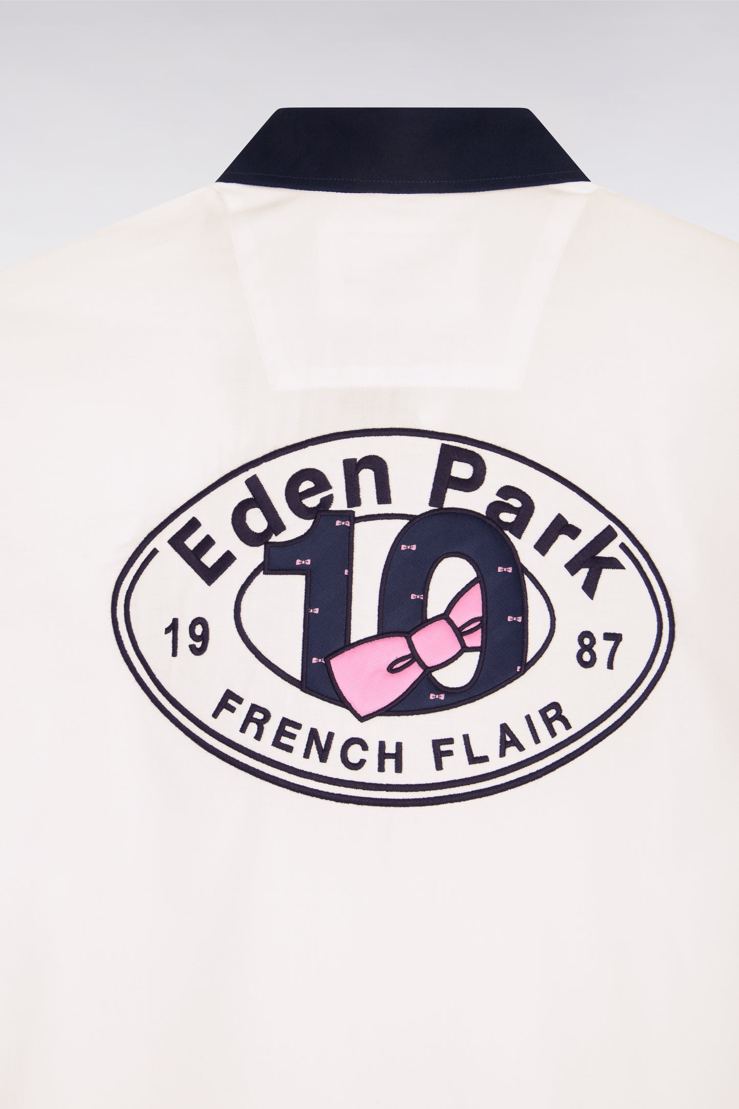 Chemise à manches courtes en coton blanc broderie dos