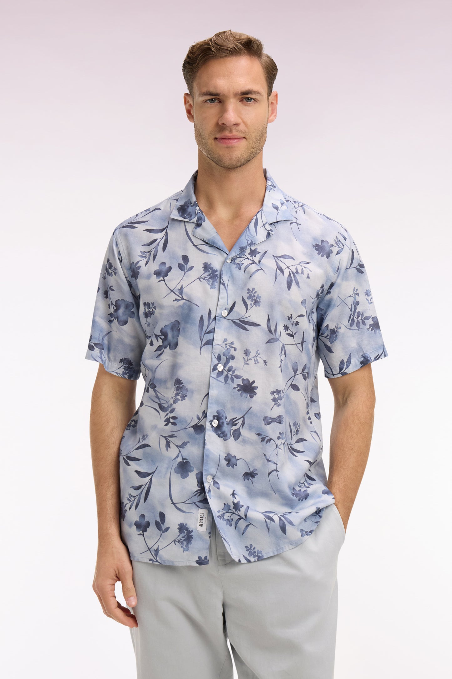 Chemise à manches courtes en lyocell et coton imprimé floral ciel