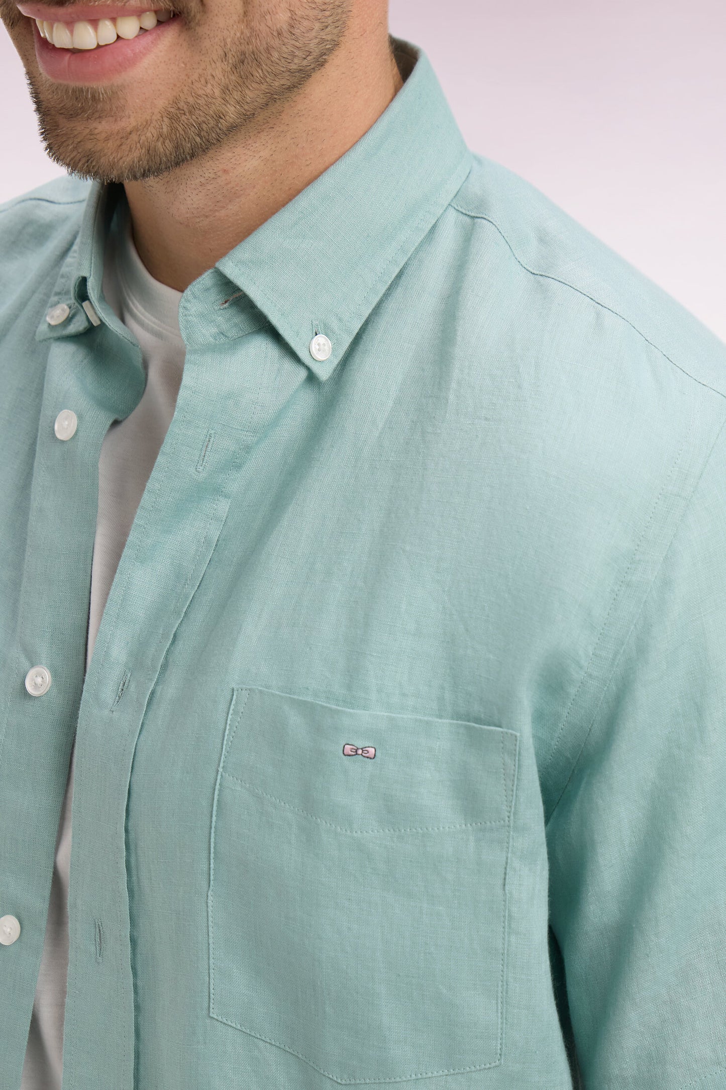 Chemise à manches courtes en lin vert d'eau