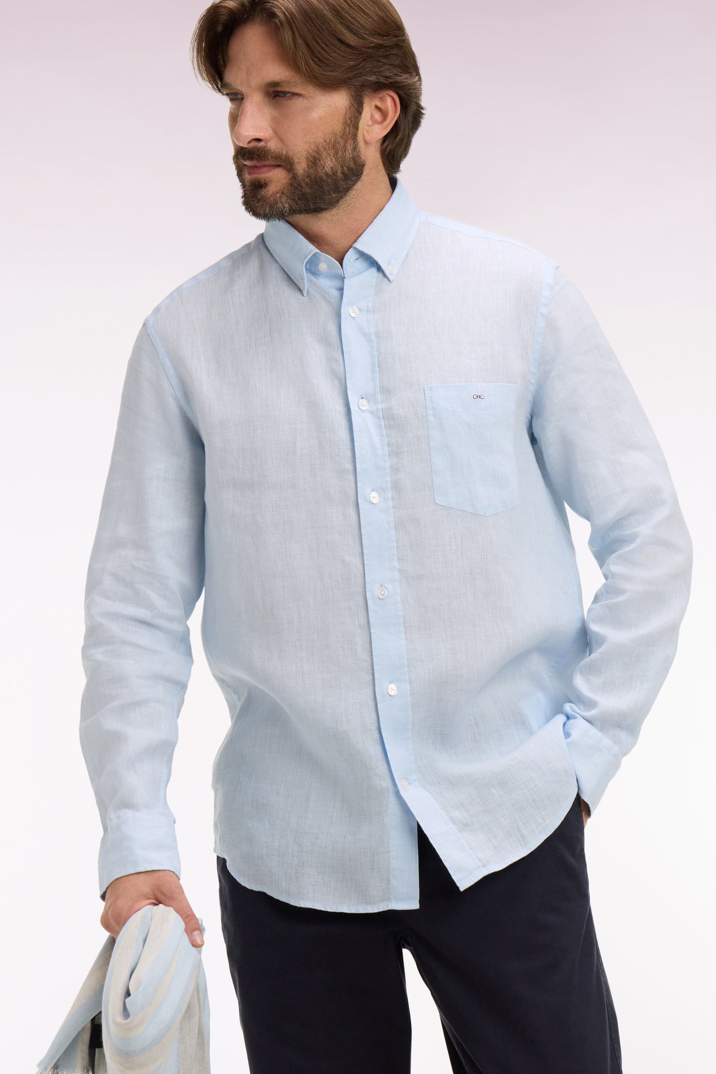 Chemise droite en lin bleu ciel