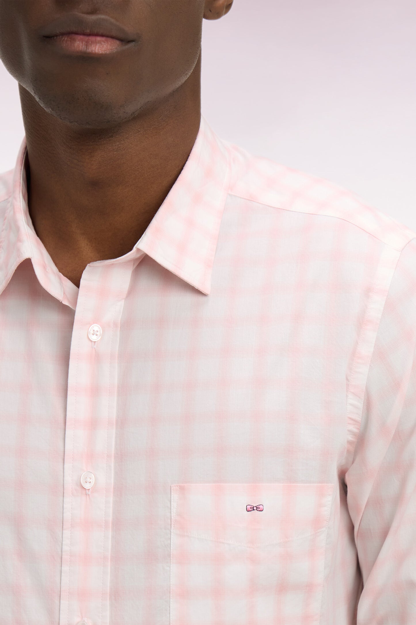 Chemise en coton à carreaux rose