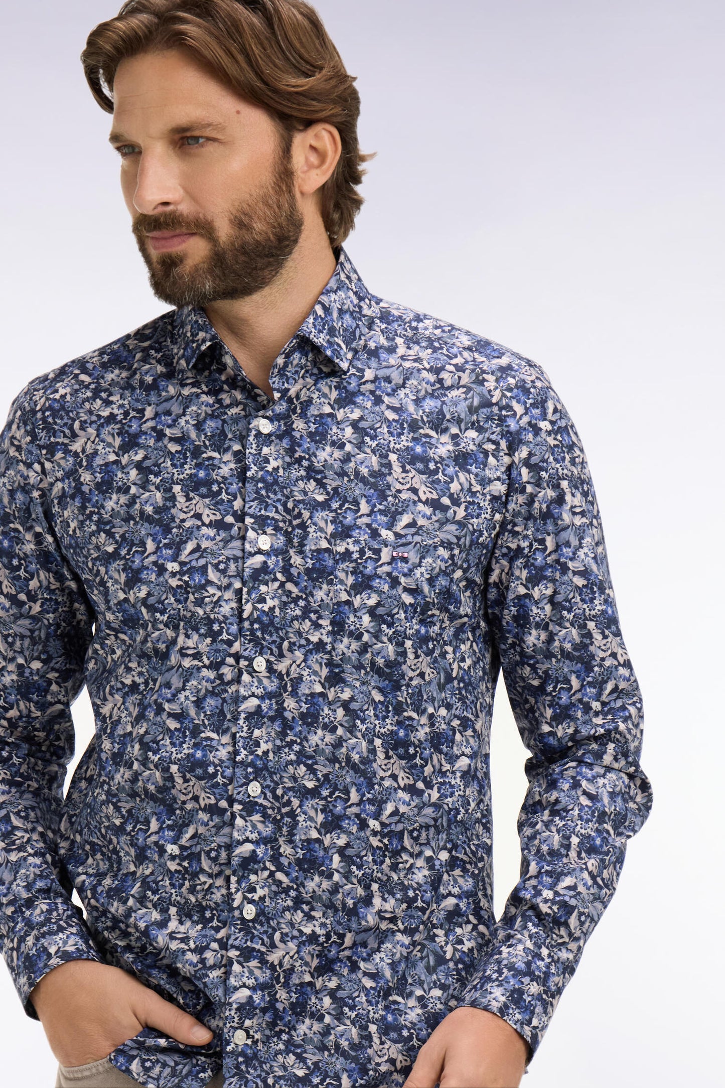 Chemise en popeline de coton marine à microimprimé floral coupe slim
